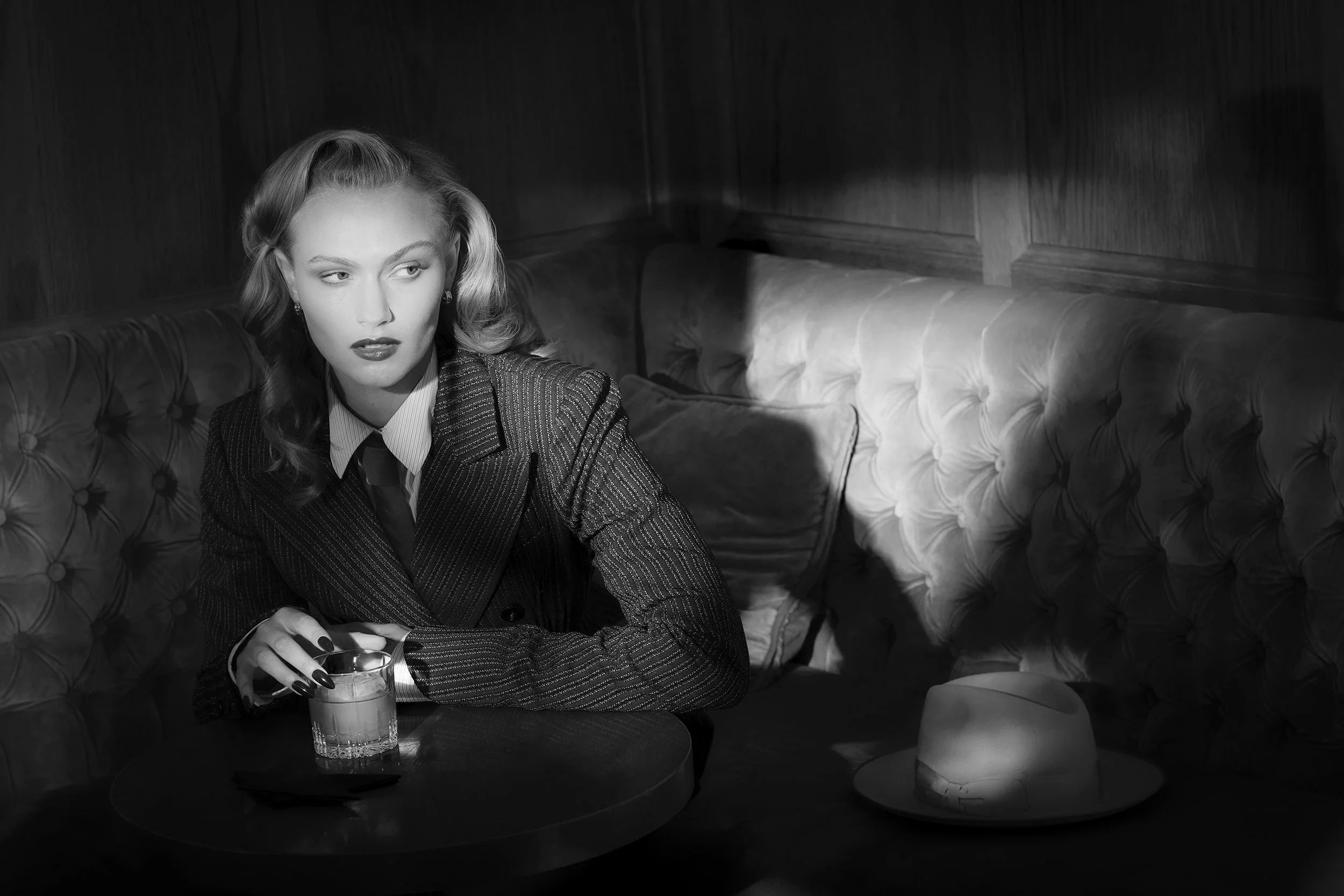 5Eleven_Old_Hollywood_SHOT002_030_F3.jpg