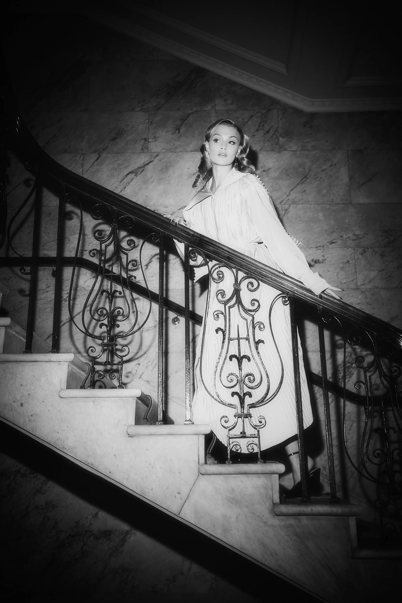 5Eleven_Old_Hollywood_SHOT007_178_F1.jpg