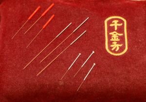 _E8A0969 needles 300.jpg