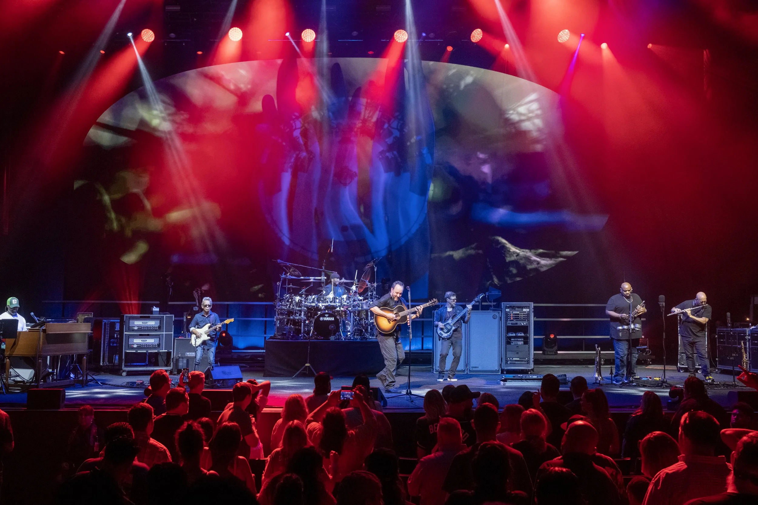 DAVE MATTHEWS BAND