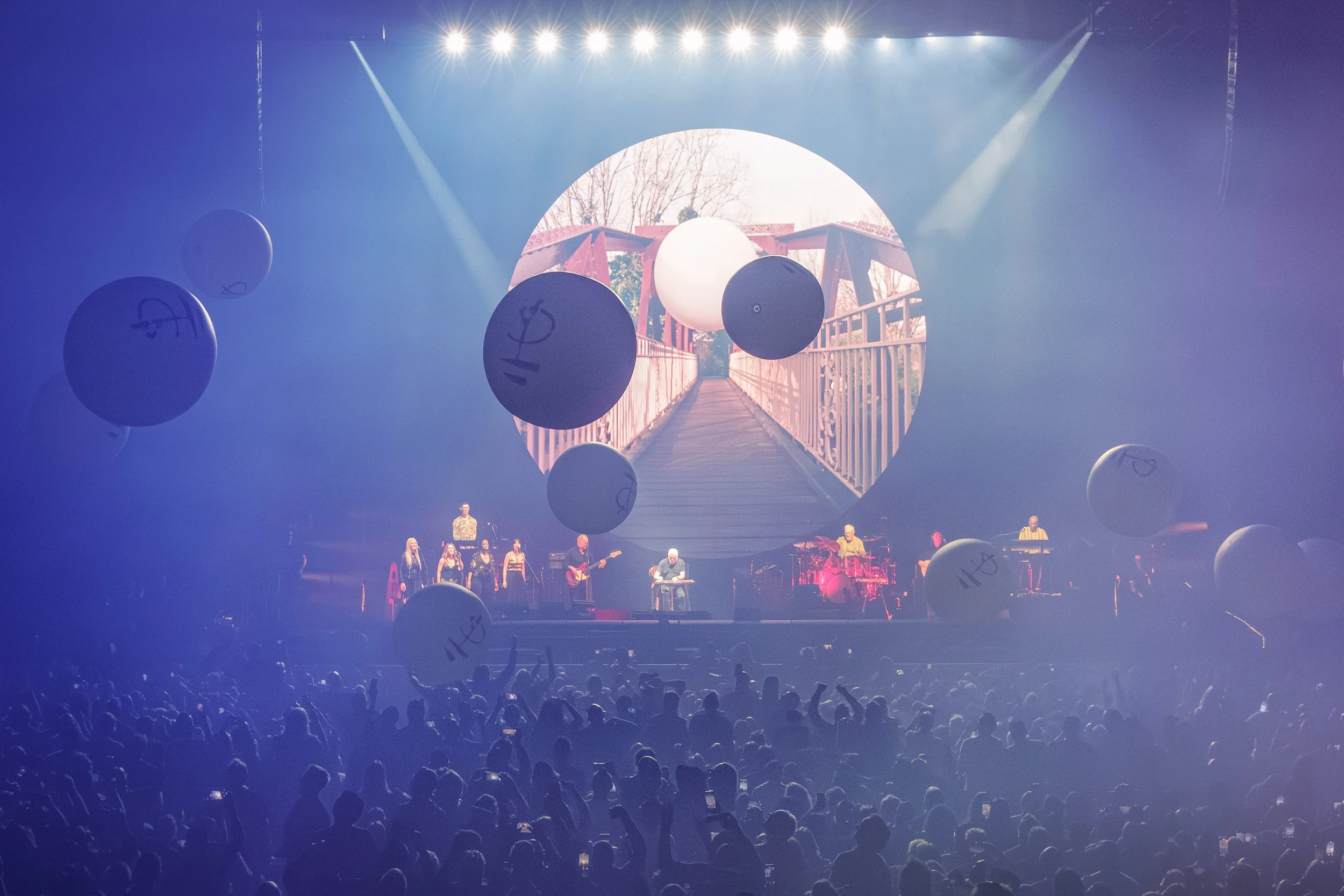 Gilmour_alt.jpg