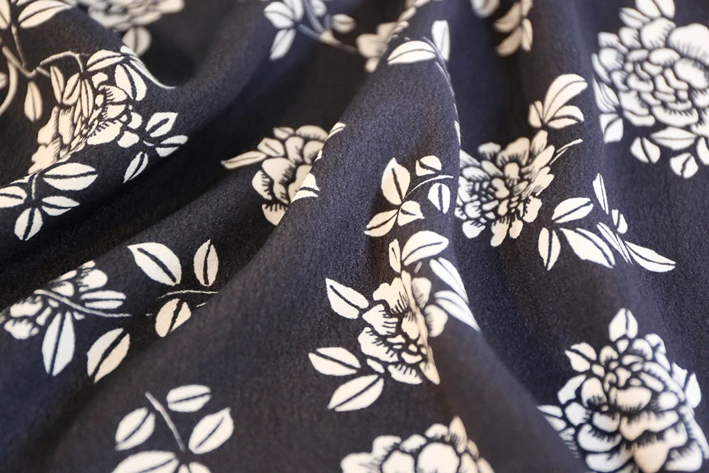 Black-White-Cream-Ivory-Off-White-Floral-Rayon-Crepe-Deadstock-Fabric-clothstory.com-7.jpg