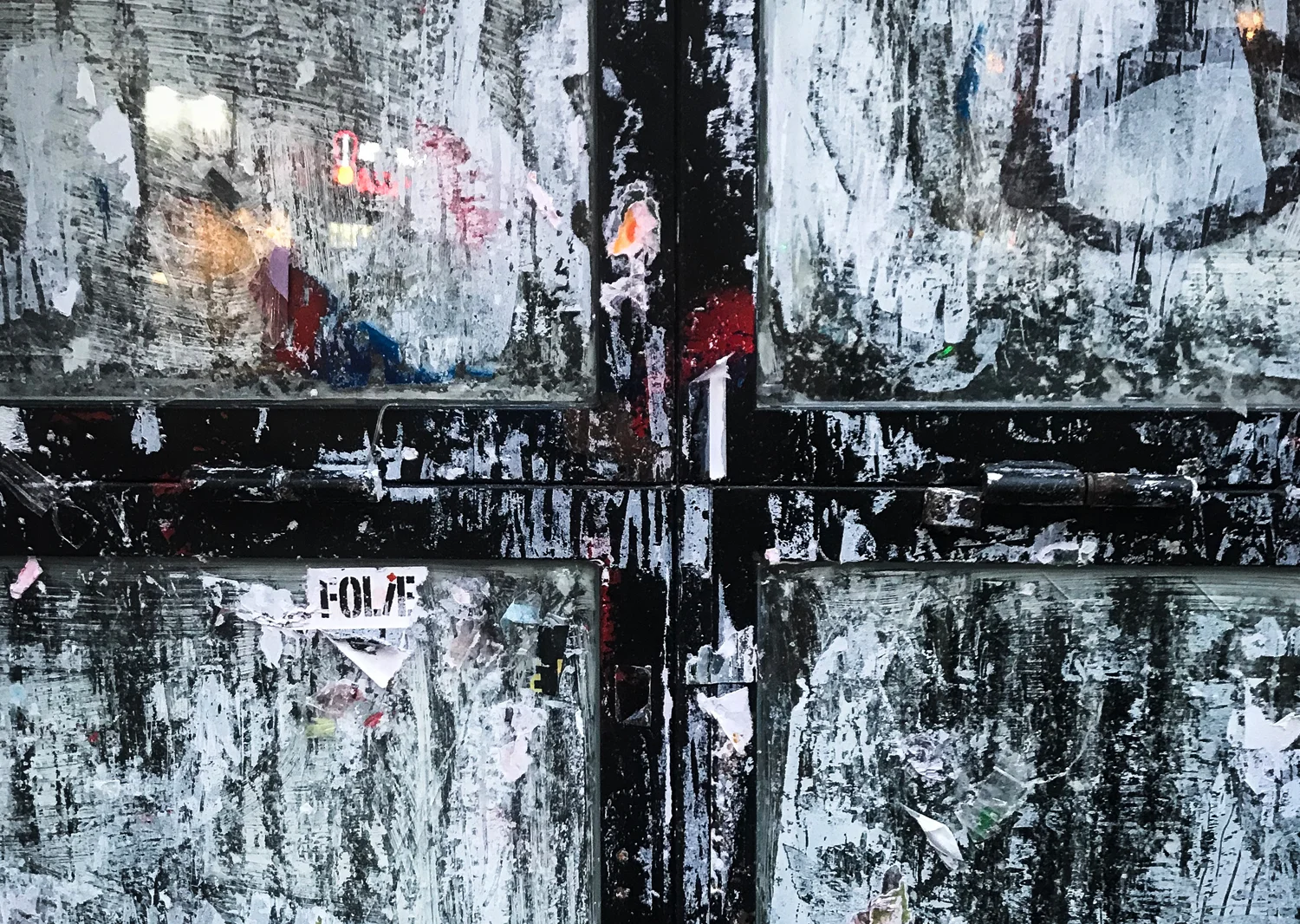 PARIS_GRAFITTI.jpg