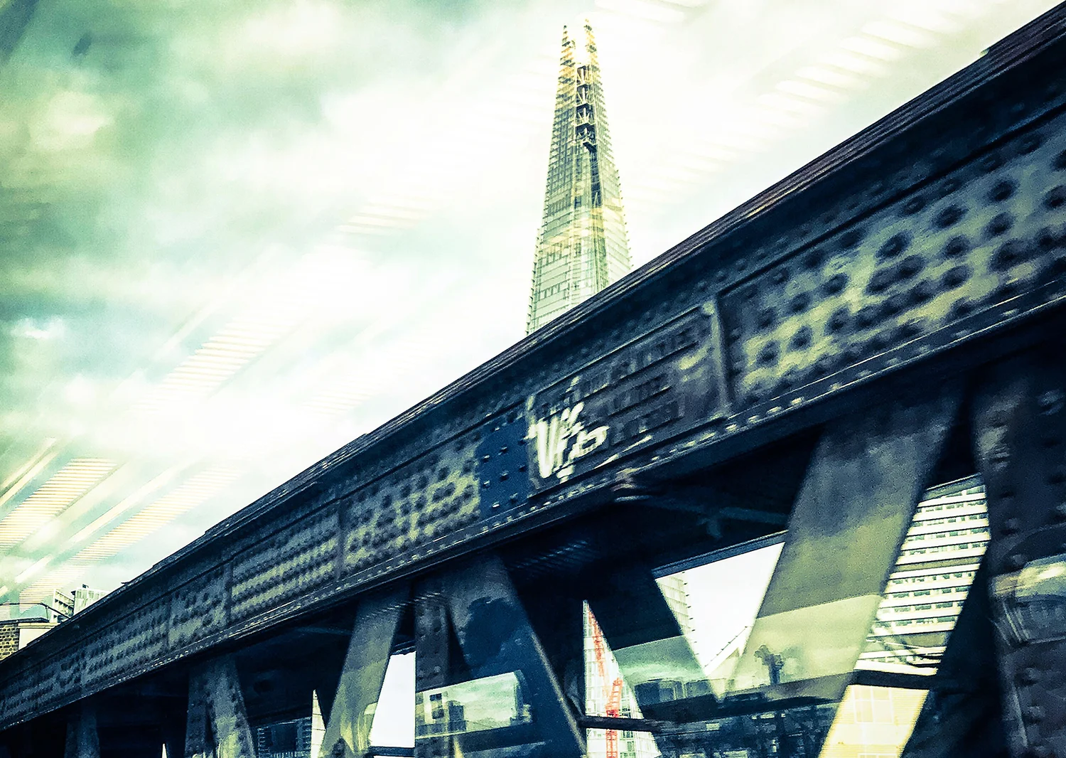 LONDON.jpg