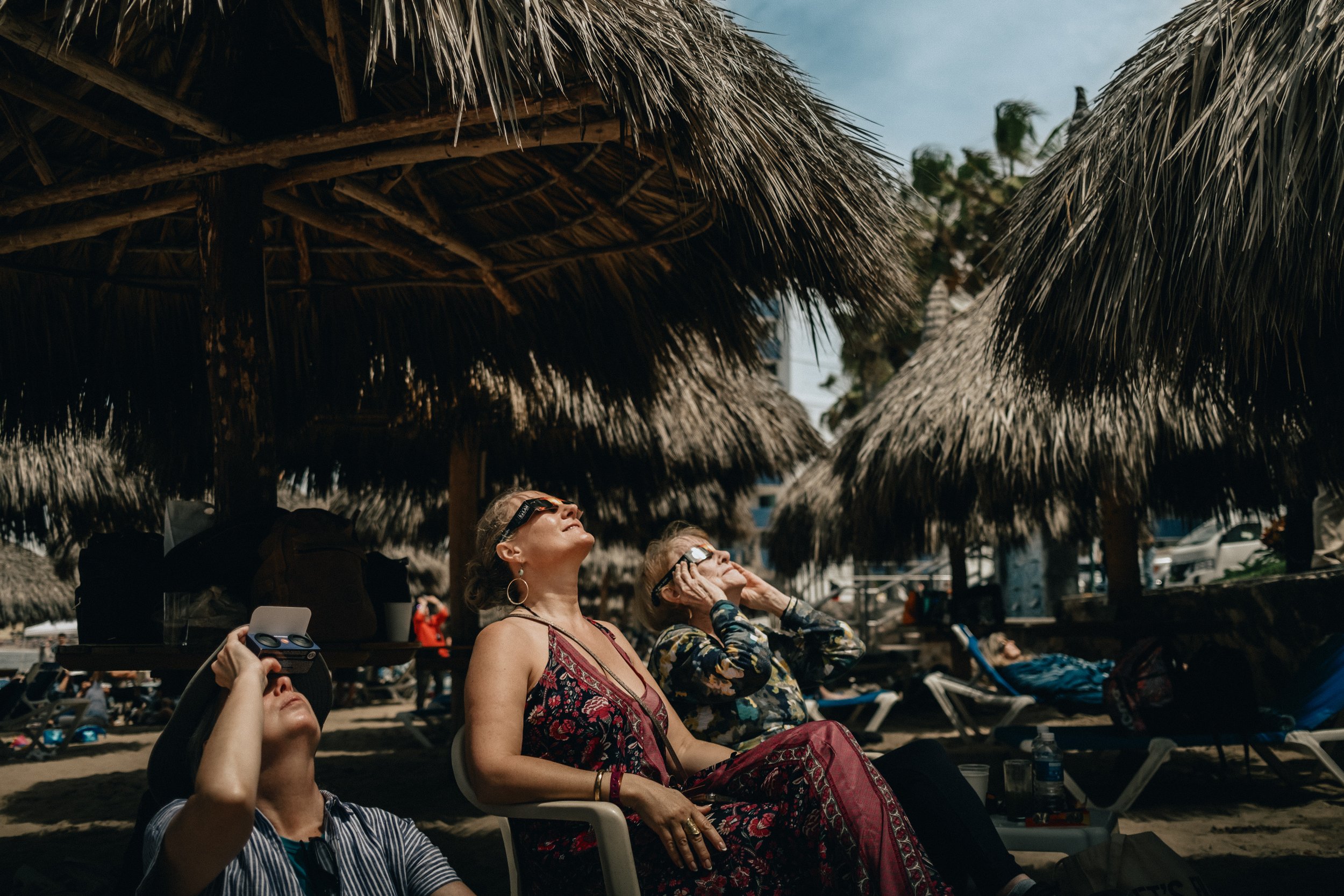 2024_04_08_Mazatlan_Eclipse_Totality_Glasses_X1000642.jpg