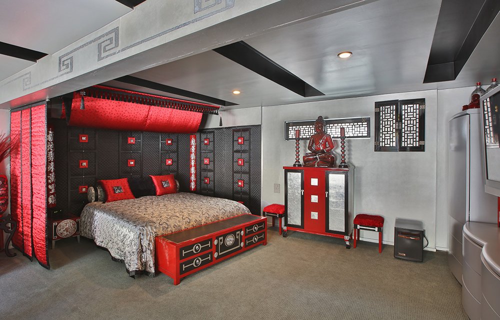 Master Bedroom.jpg