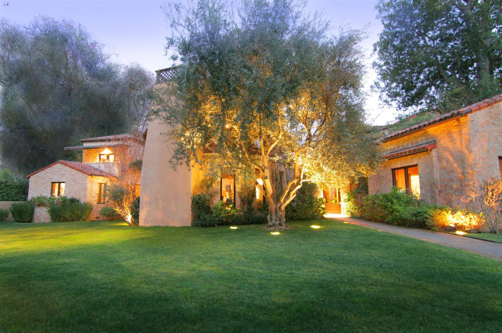 4030 Longridge Ave | Sherman Oaks