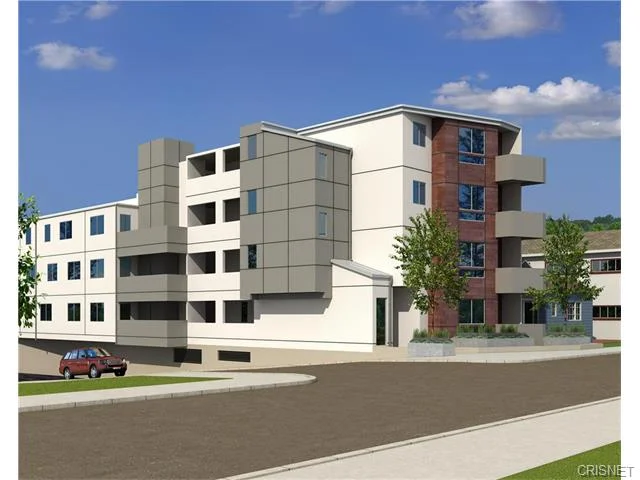 11912 Laurelwood Drive 101-401, Studio City