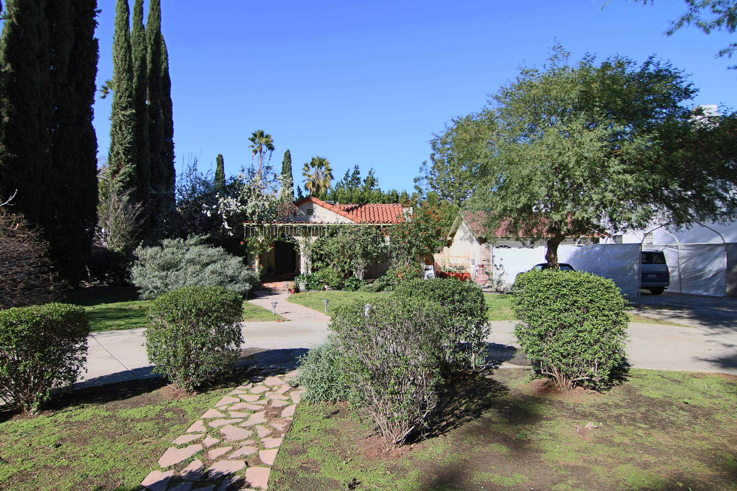 14005 Chandler Blvd | Sherman Oaks