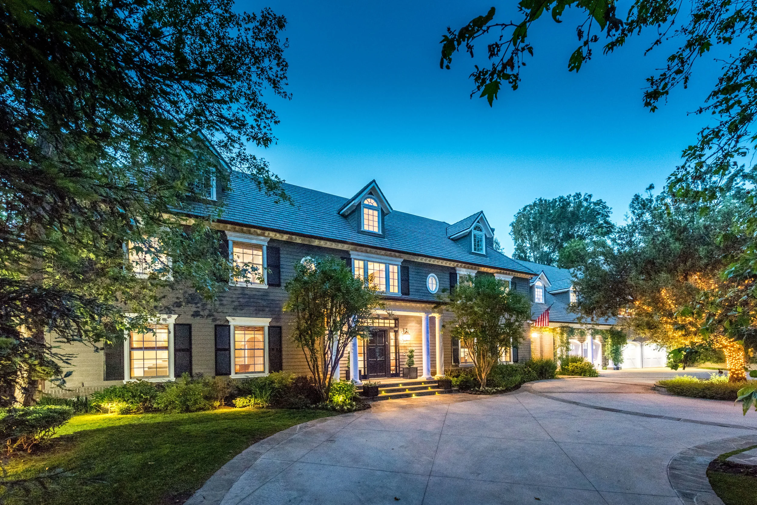 4019 Valley Meadow Road | Encino