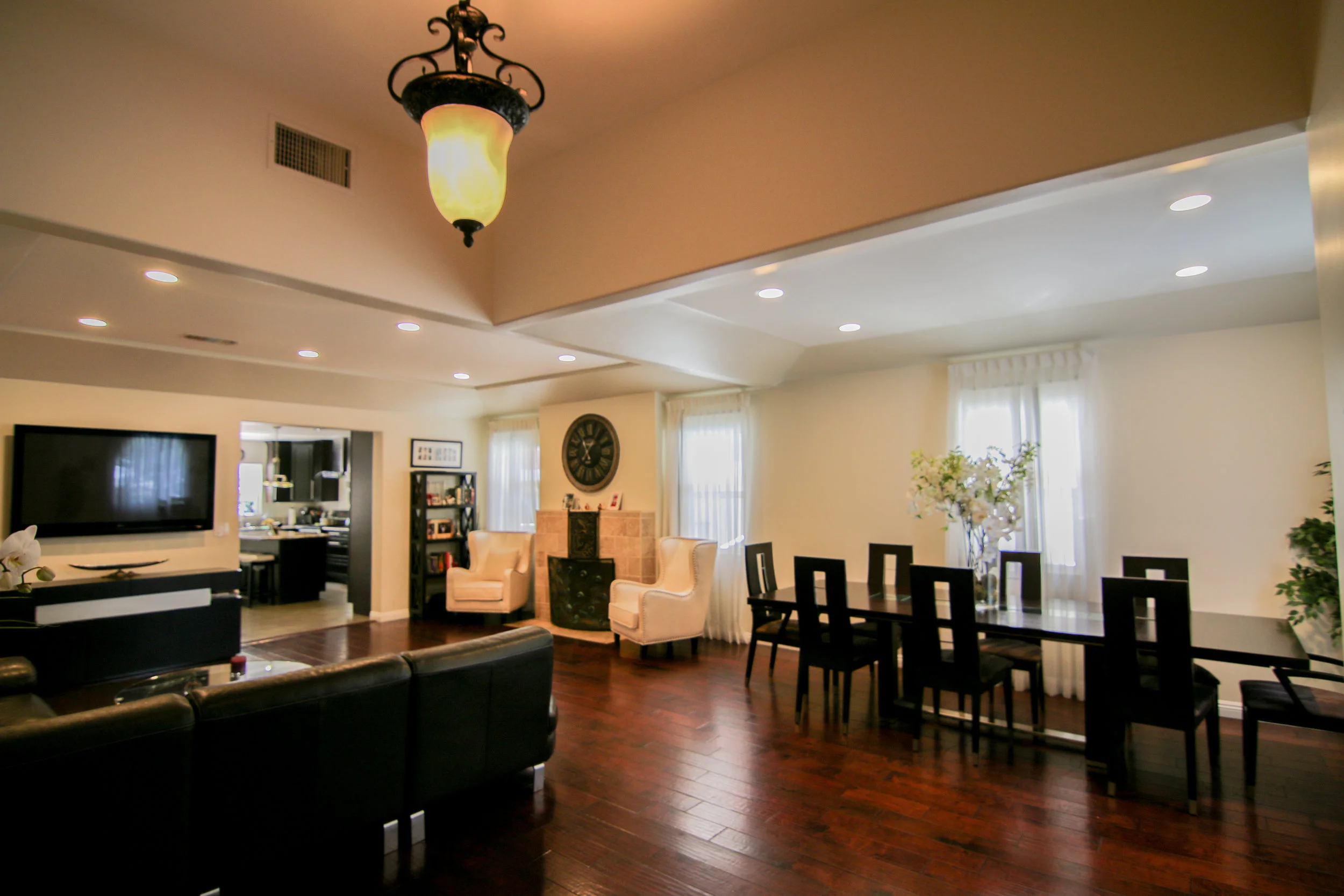 Living Room 3 (1 of 1).jpg