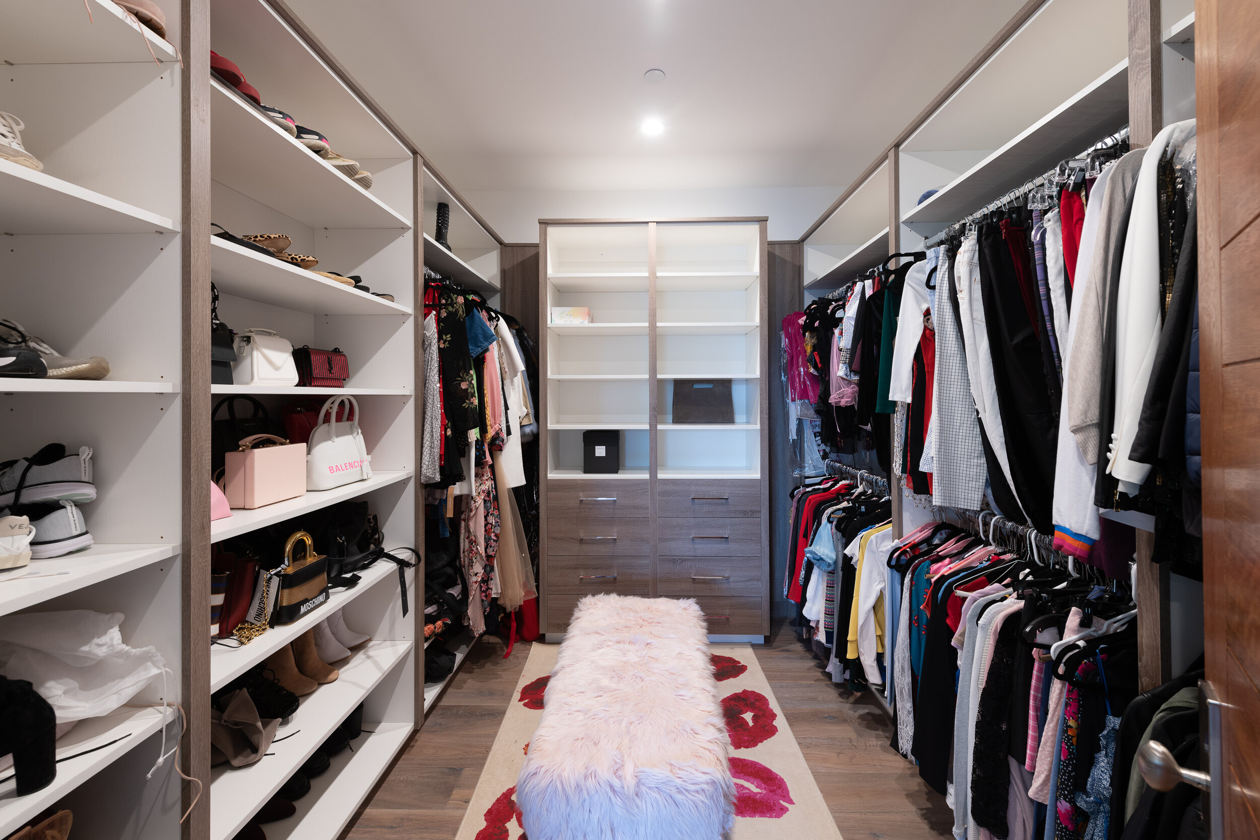 49 4510 Radford Ave.jpg