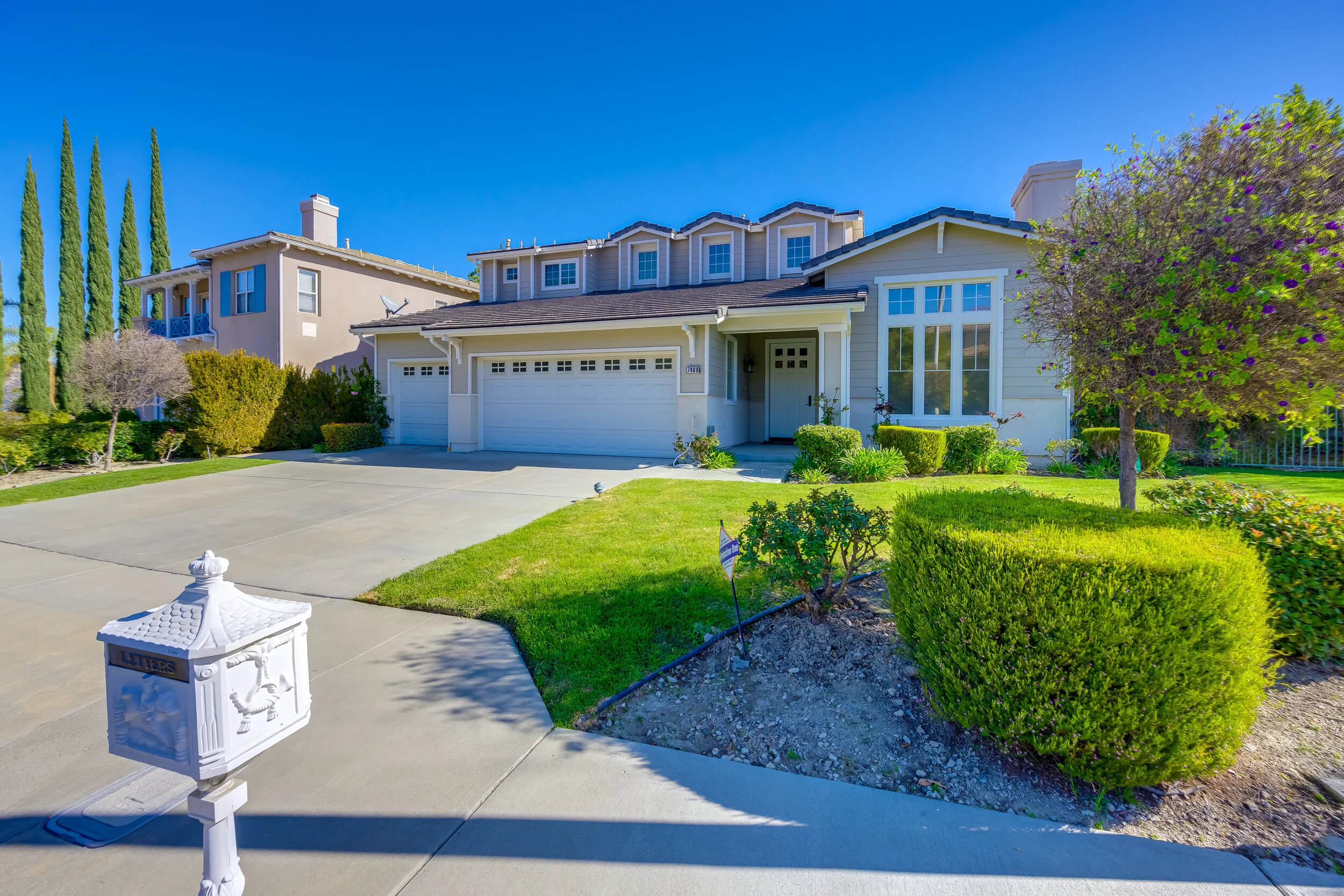 7400 Dorie Dr | West Hills