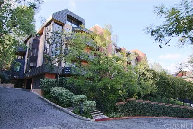 4712 Park Encino Lane Unit #221 | Encino