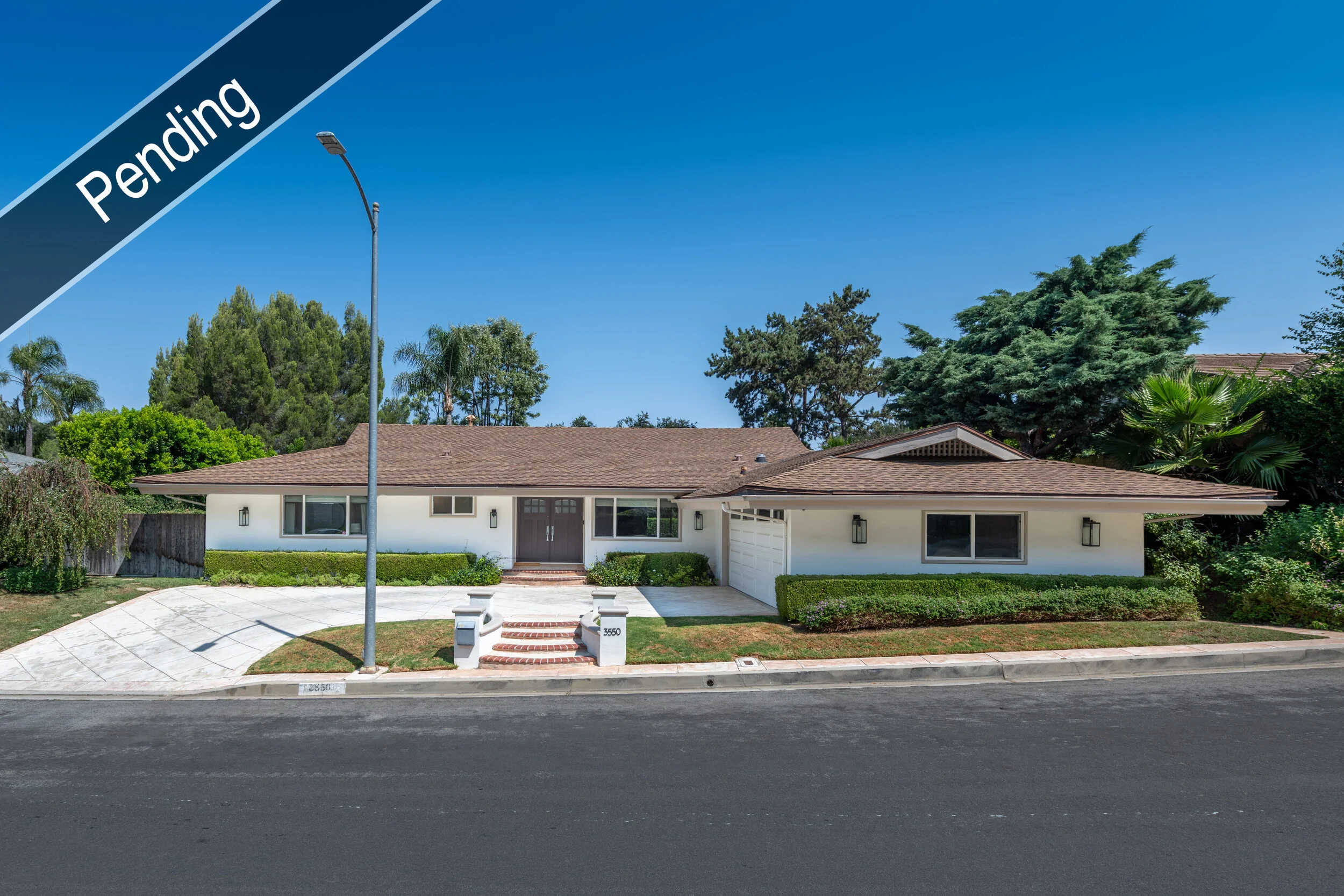 3550 Alana Dr | Sherman Oaks