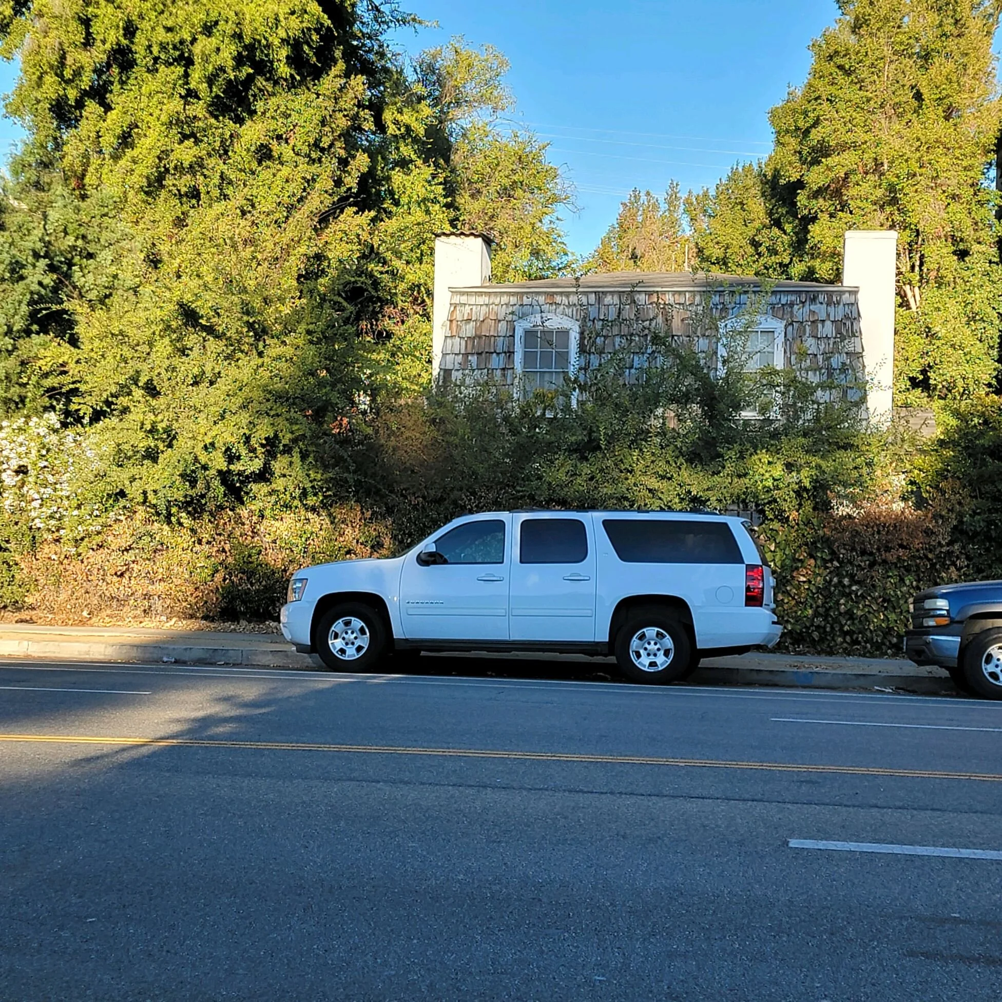 5044 Laurel Canyon Blvd | Valley Village