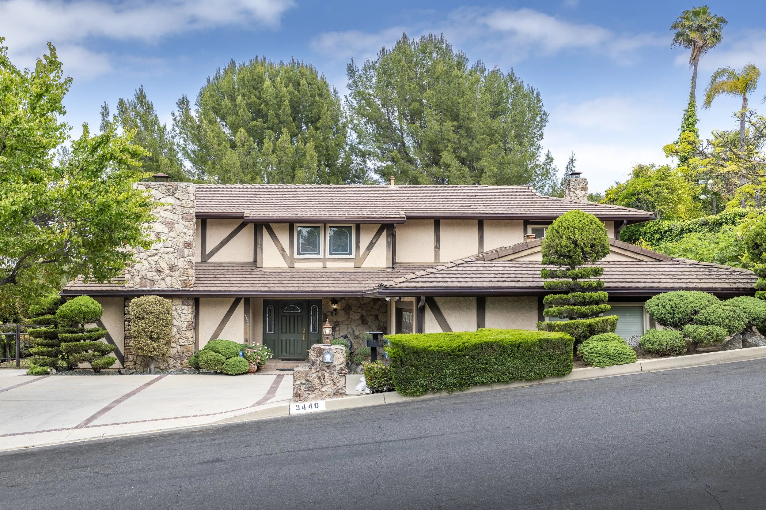 3440 Alana Dr | Sherman Oaks