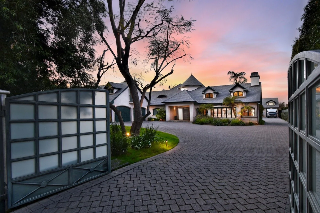 13157 Chandler Blvd | Sherman Oaks