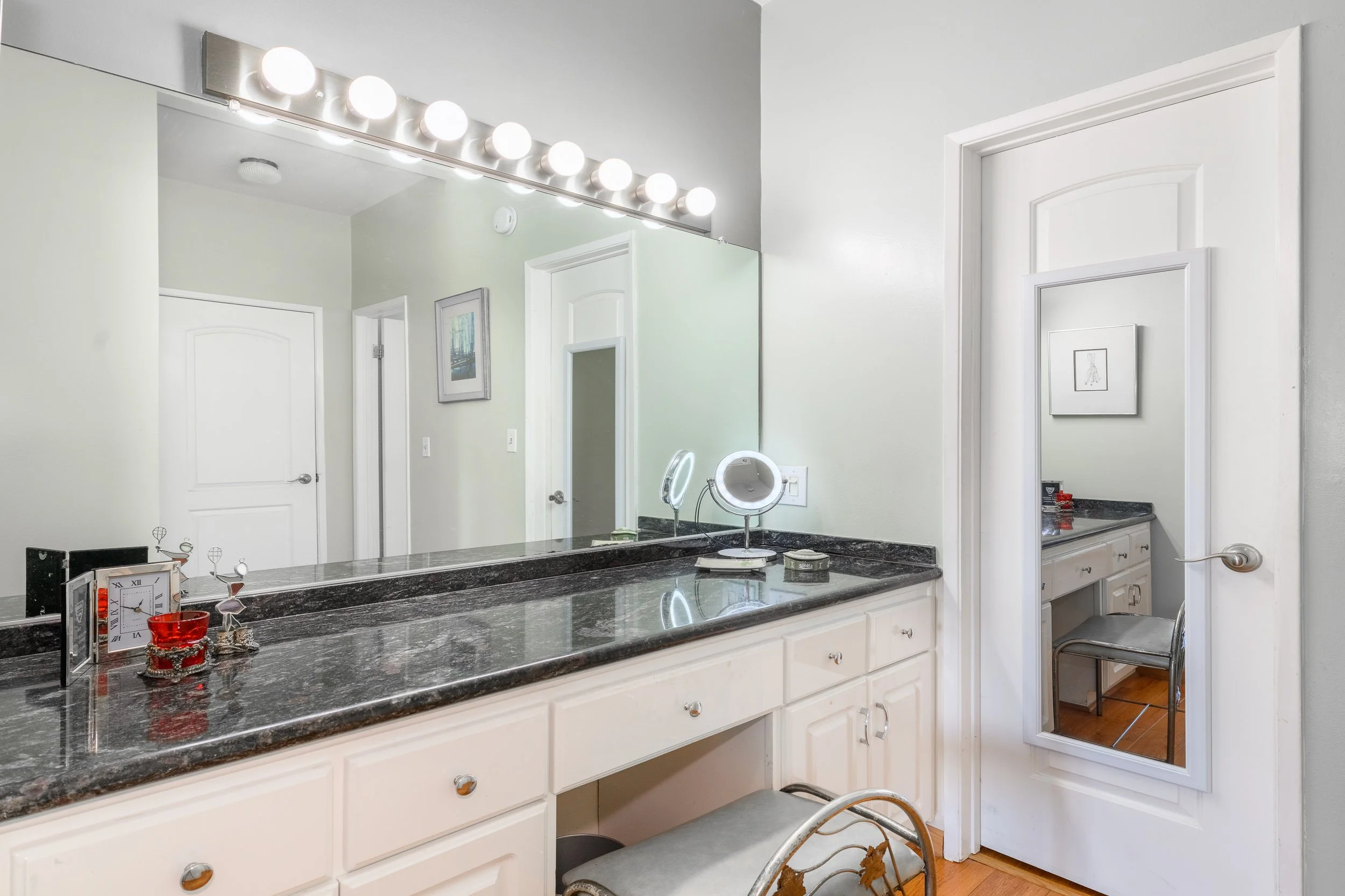 21 14569 Benefit St #212.jpg