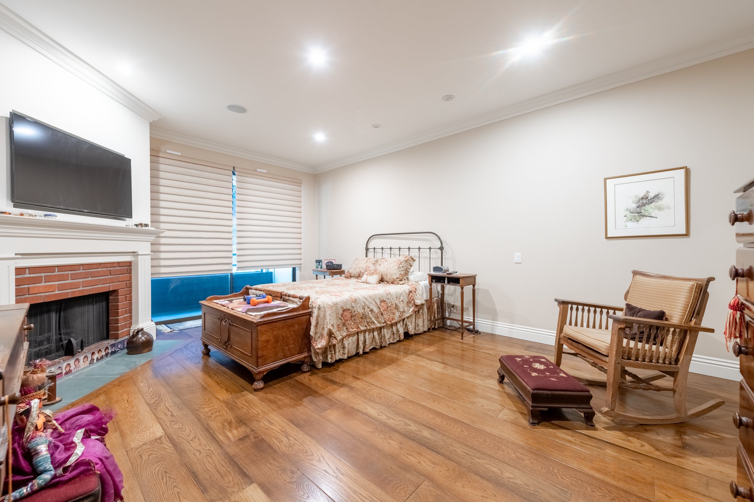 35    4774 Park Encino Ln #206.jpg