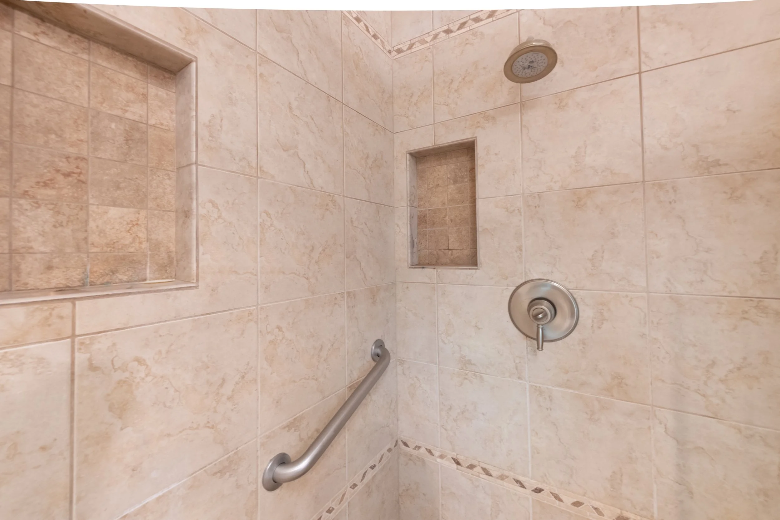 38    4774 Park Encino Ln #206.jpg