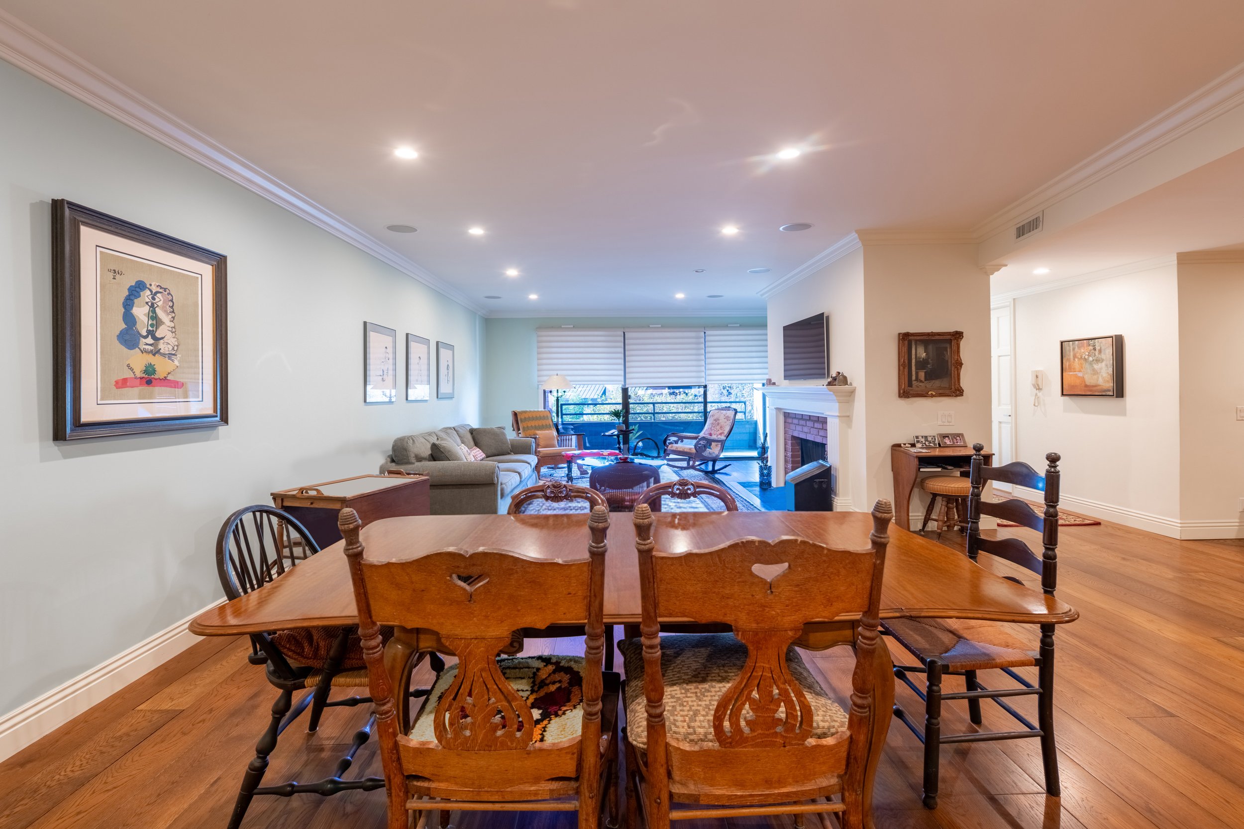 22    4774 Park Encino Ln #206.jpg