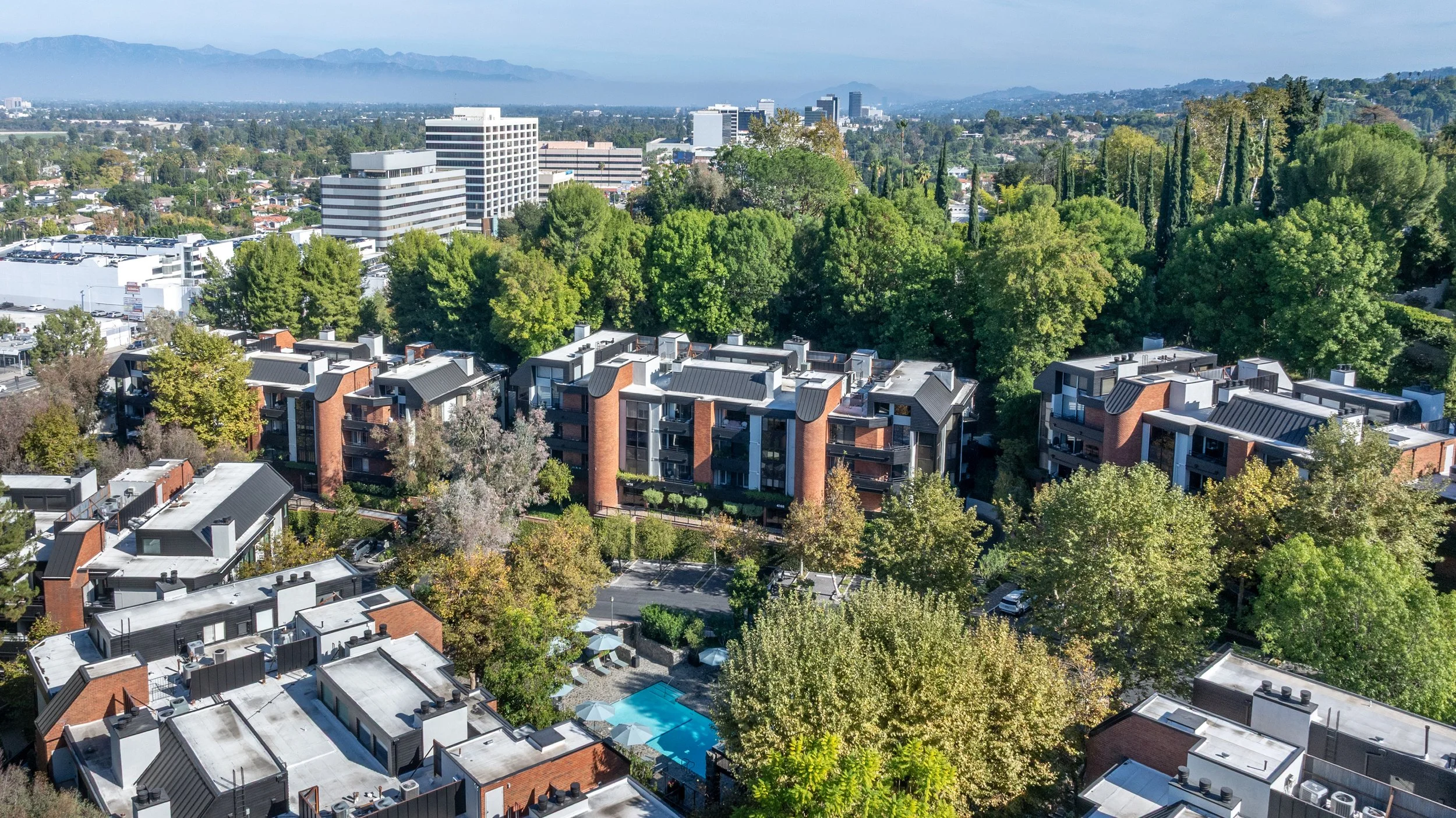 4    4774 Park Encino Ln #206.jpg