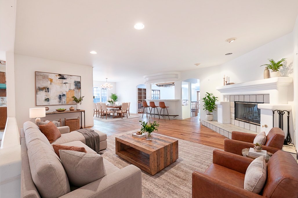 9    20019 Ingomar St.jpg