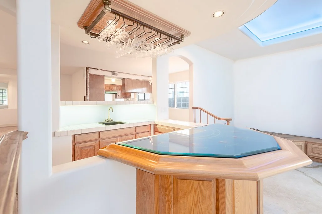 24    20019 Ingomar St.jpg