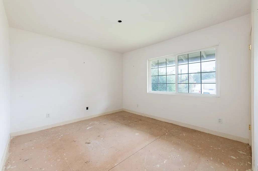 37    20019 Ingomar St.jpg