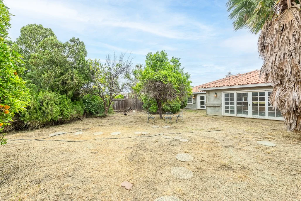 38    20019 Ingomar St.jpg