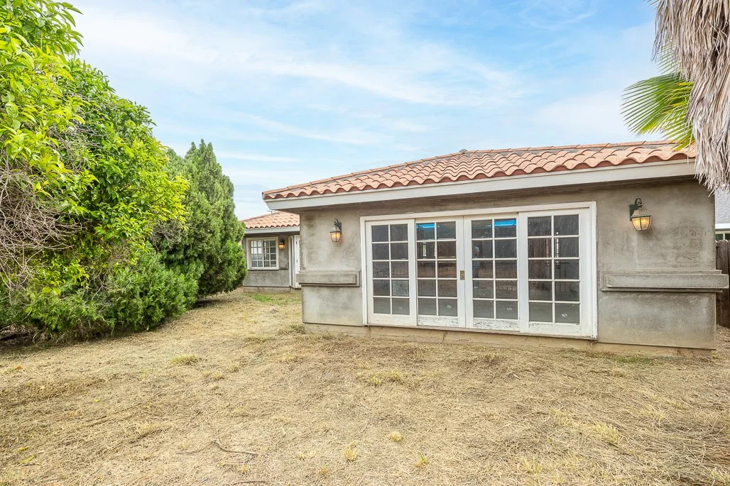 42    20019 Ingomar St.jpg