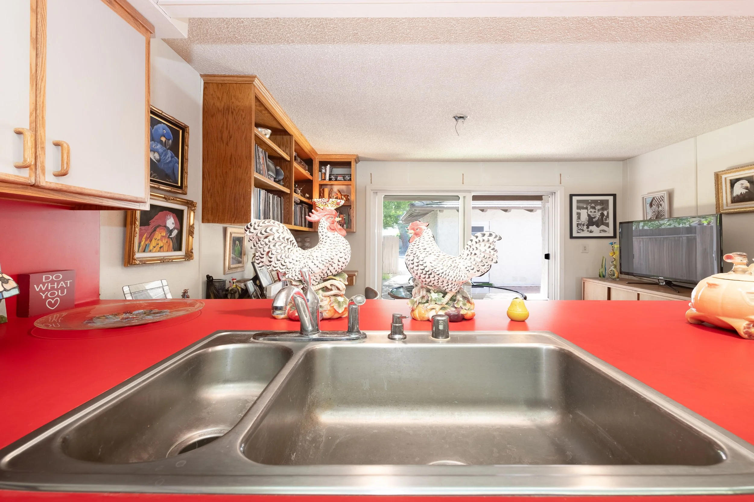 15    1104 Glenbridge Cr.jpg