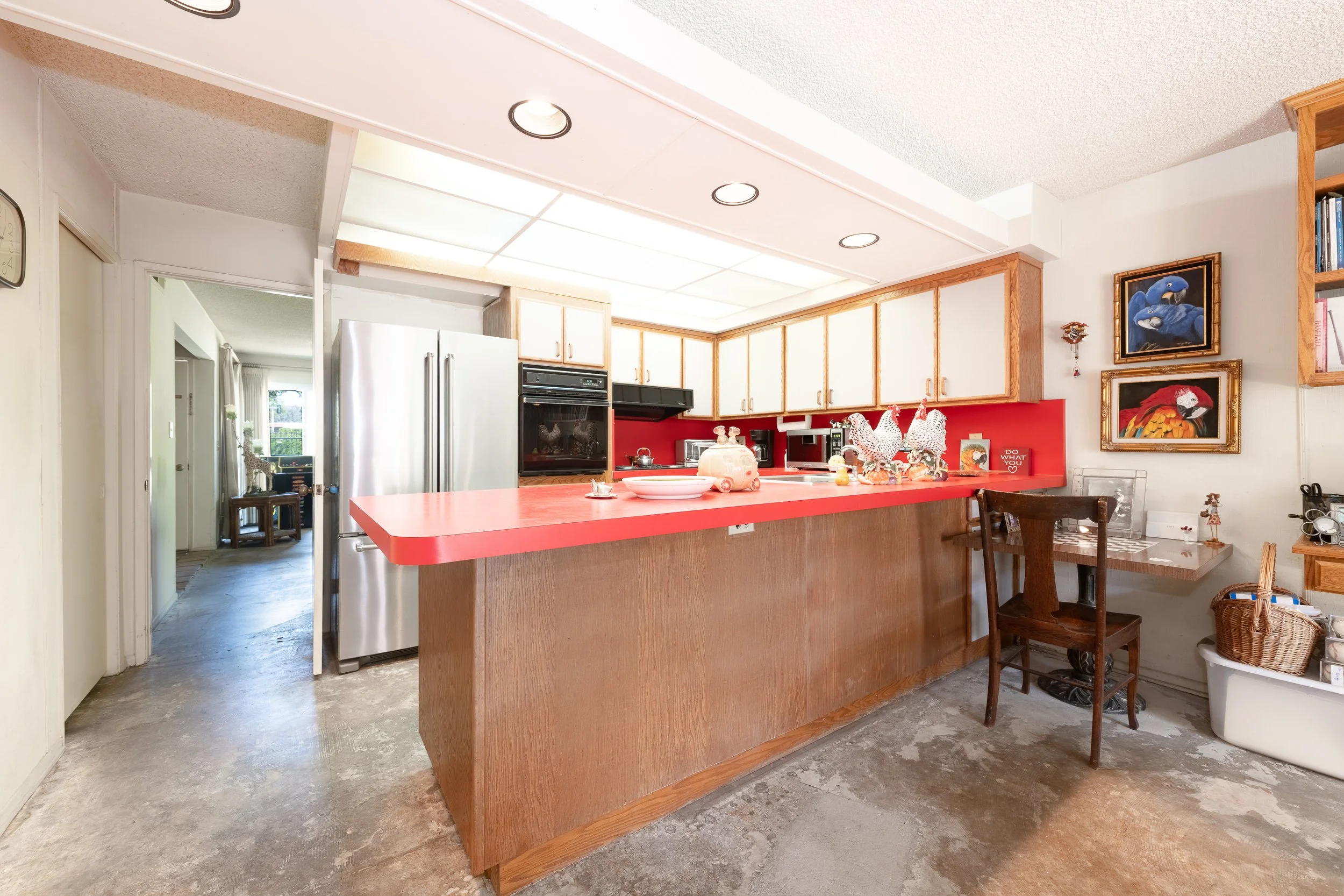 16    1104 Glenbridge Cr.jpg