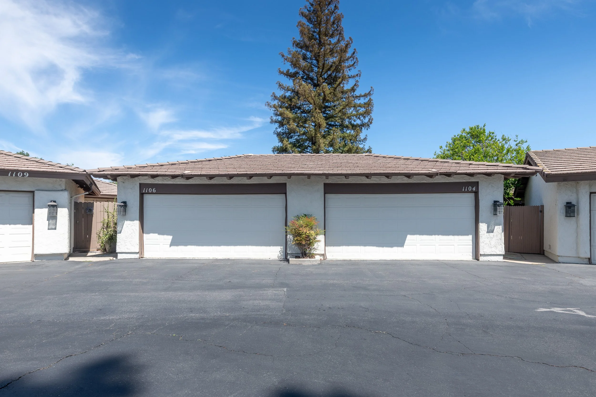 29    1104 Glenbridge Cr.jpg