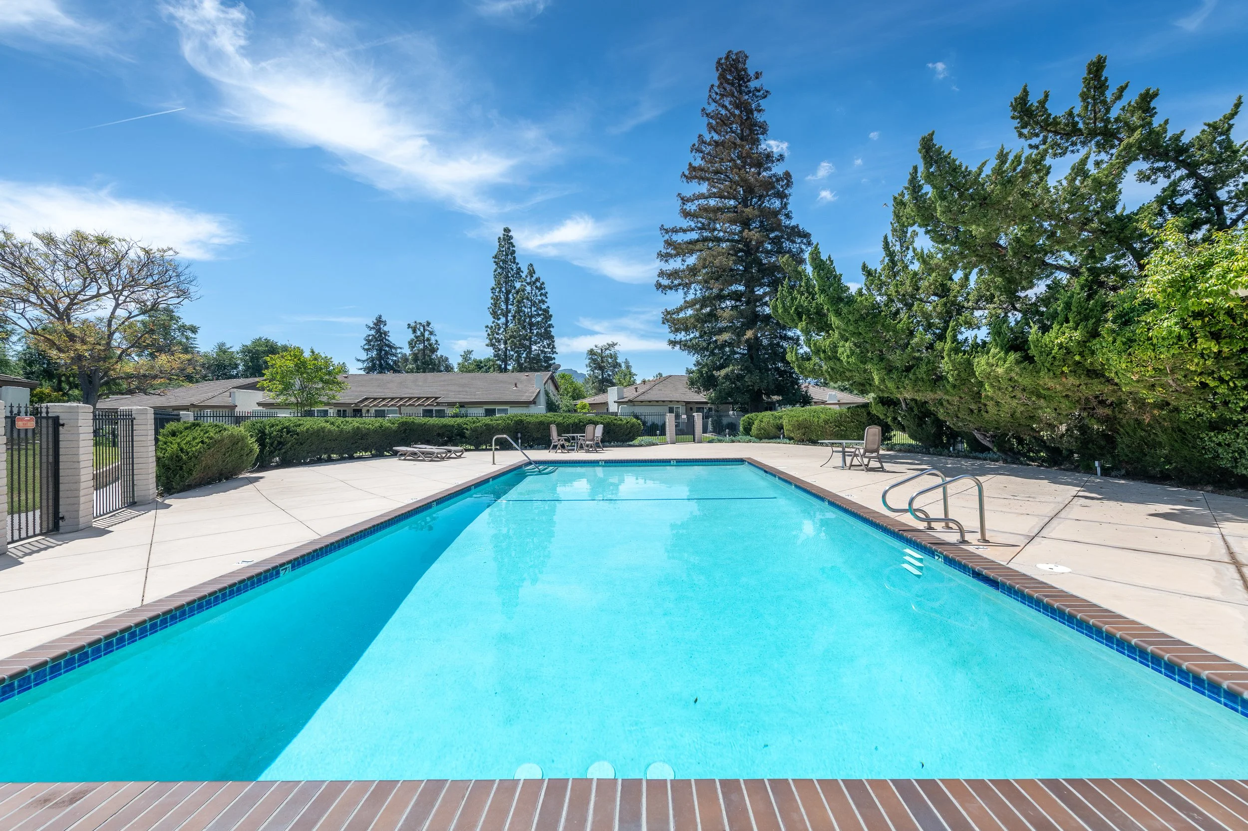 31    1104 Glenbridge Cr.jpg