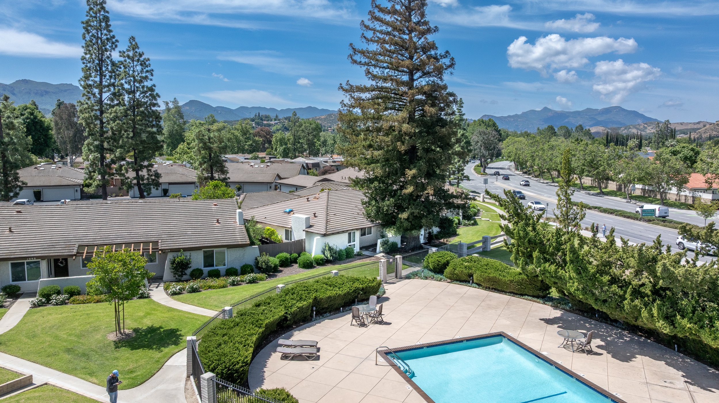 37    1104 Glenbridge Cr.jpg