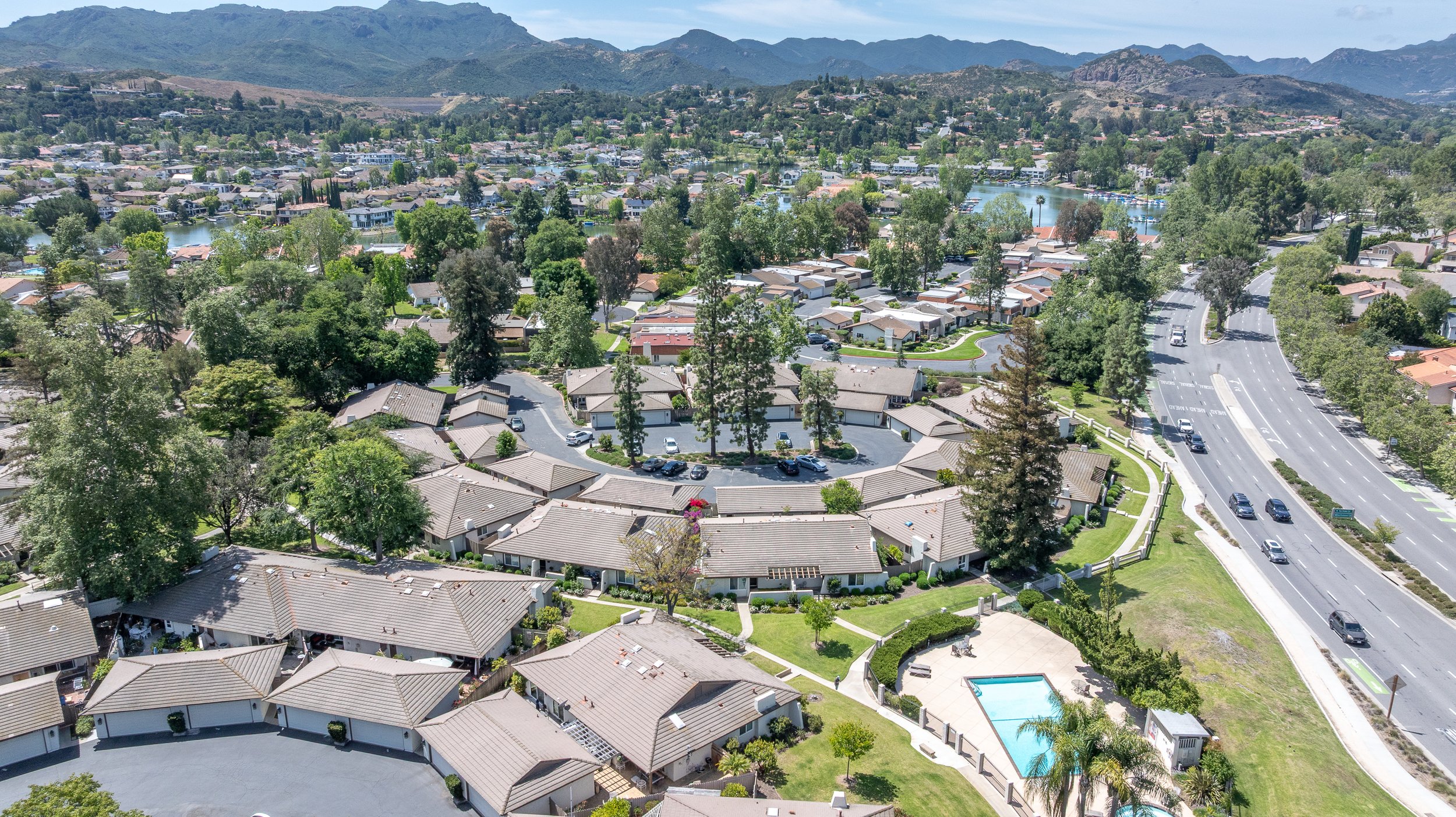 39    1104 Glenbridge Cr.jpg