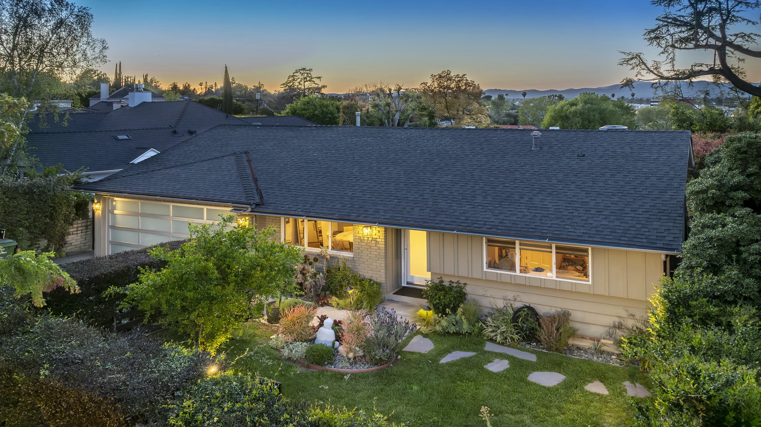 13775 Valley Vista Sherman Oaks — Matt Epstein