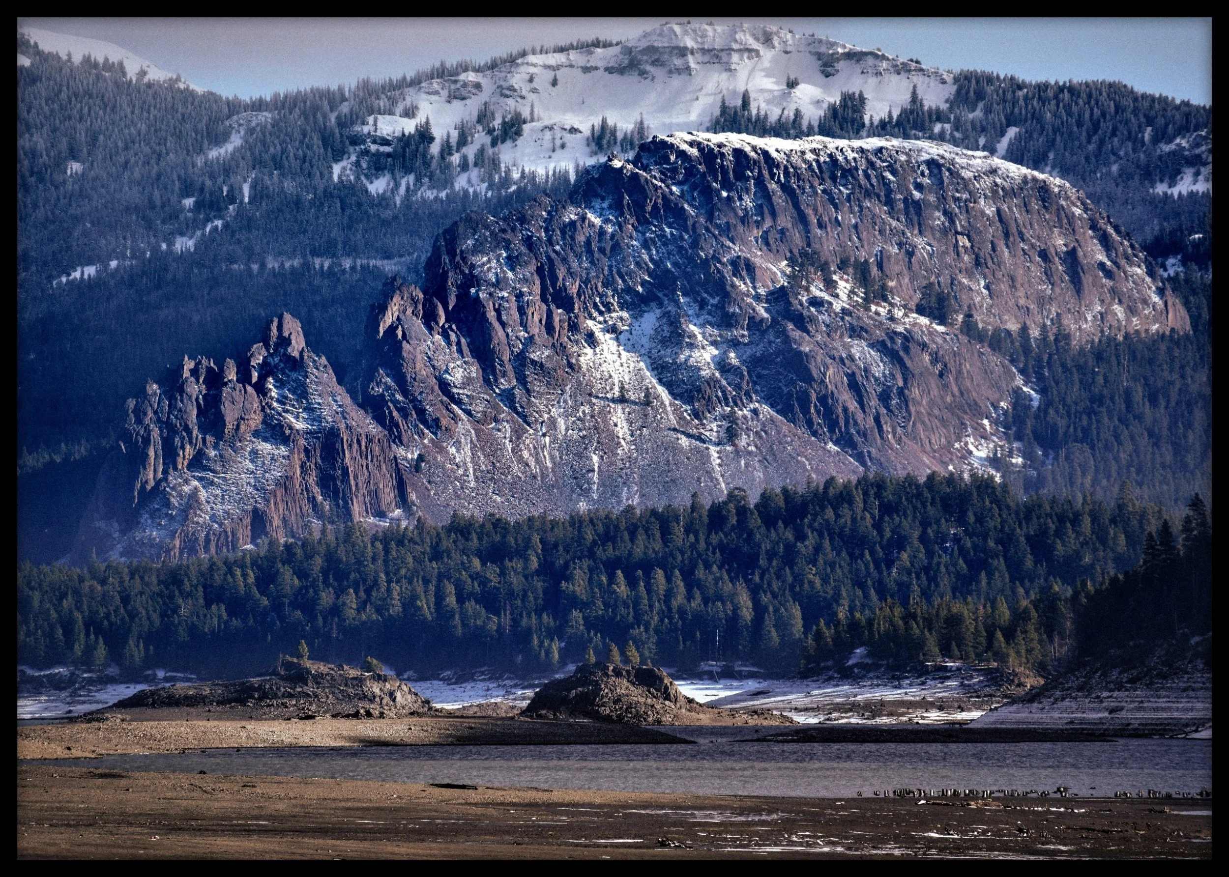  “Your Favorite Nature Shot”  Photo displayed at Coningsby Gallery in London, England  Exhibition dates: December 30-31, 2022 