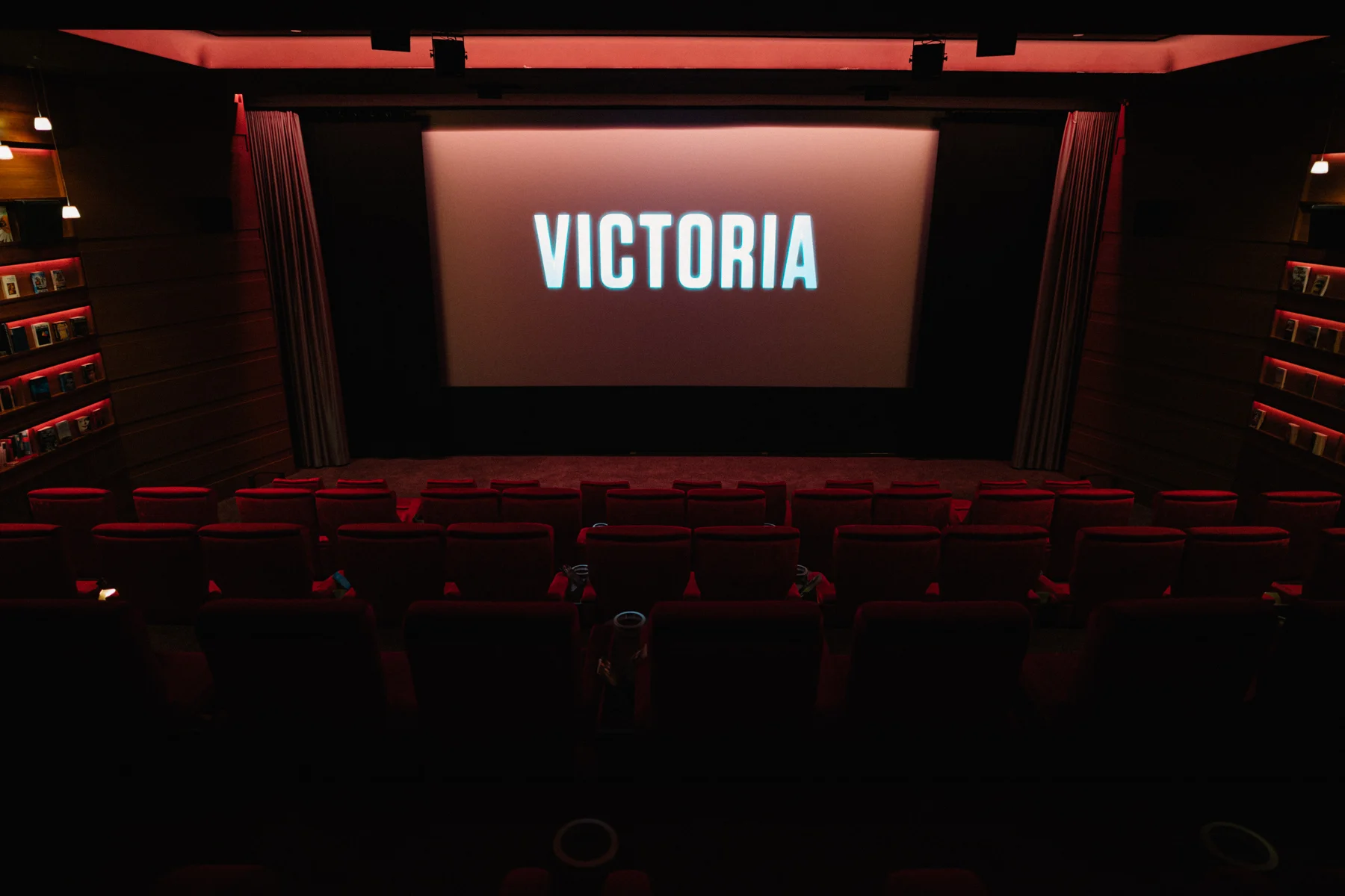 this was another one of those lucky moments. When I arrived at the Astor the last showing was already complete. Still the team showed me around and actually converted a Trailer to show on the big screen just so I could take a picture. Thank you.