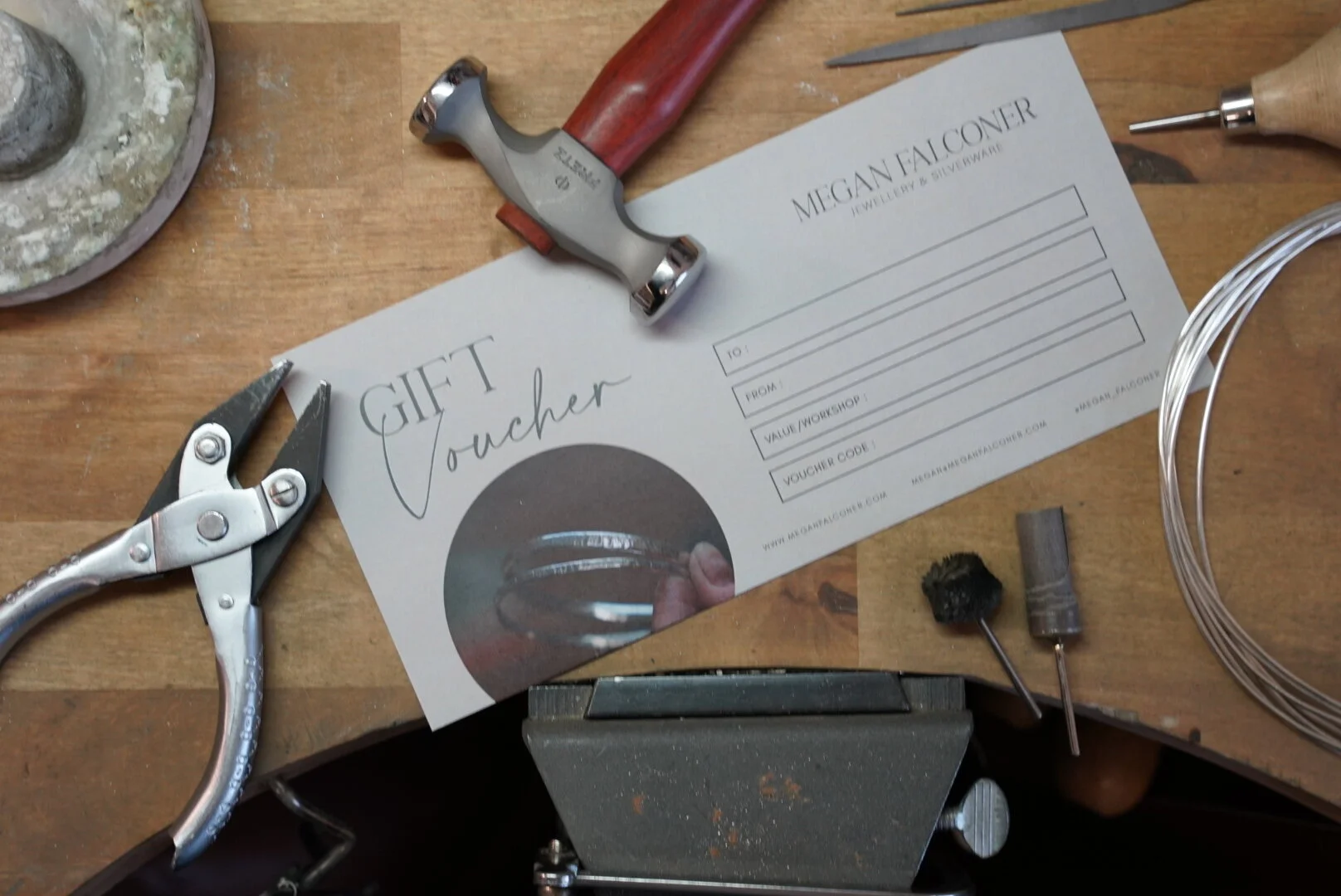 4962B40E-65A2-475A-9334-E60E2AC3D8A4