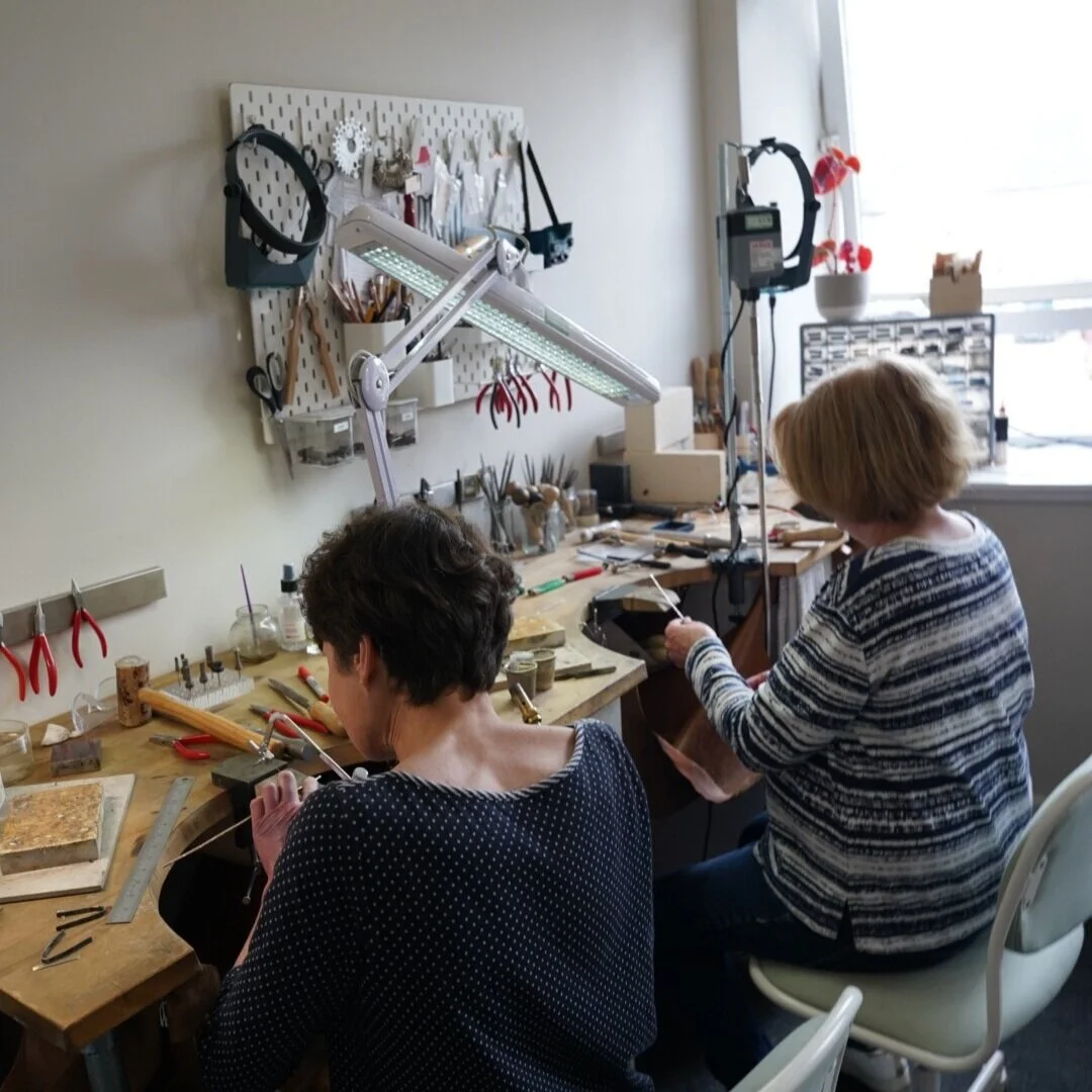 F68852B9-AD57-4A15-B699-30B0CAECABF7