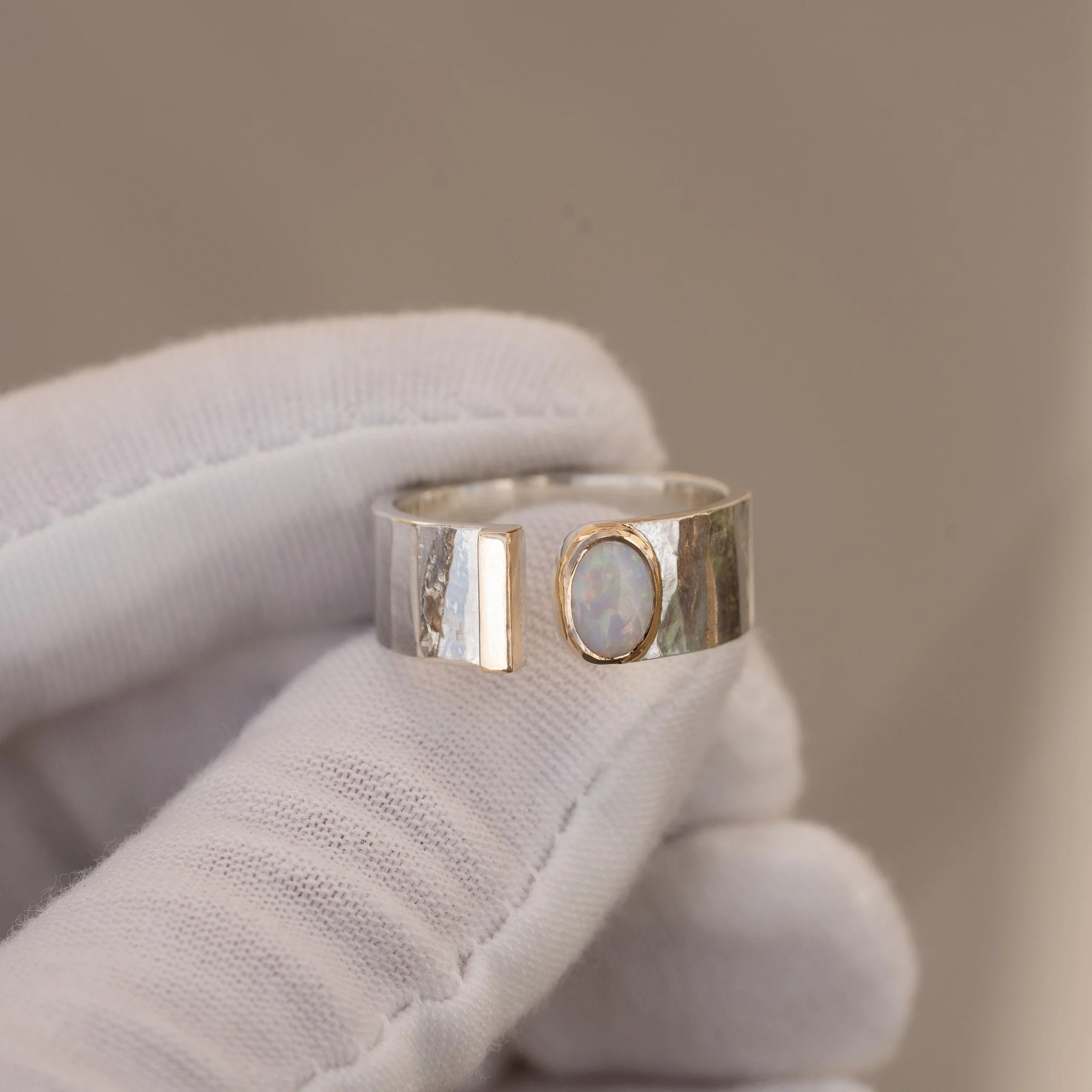 OPAL DUNKELD OPEN RING