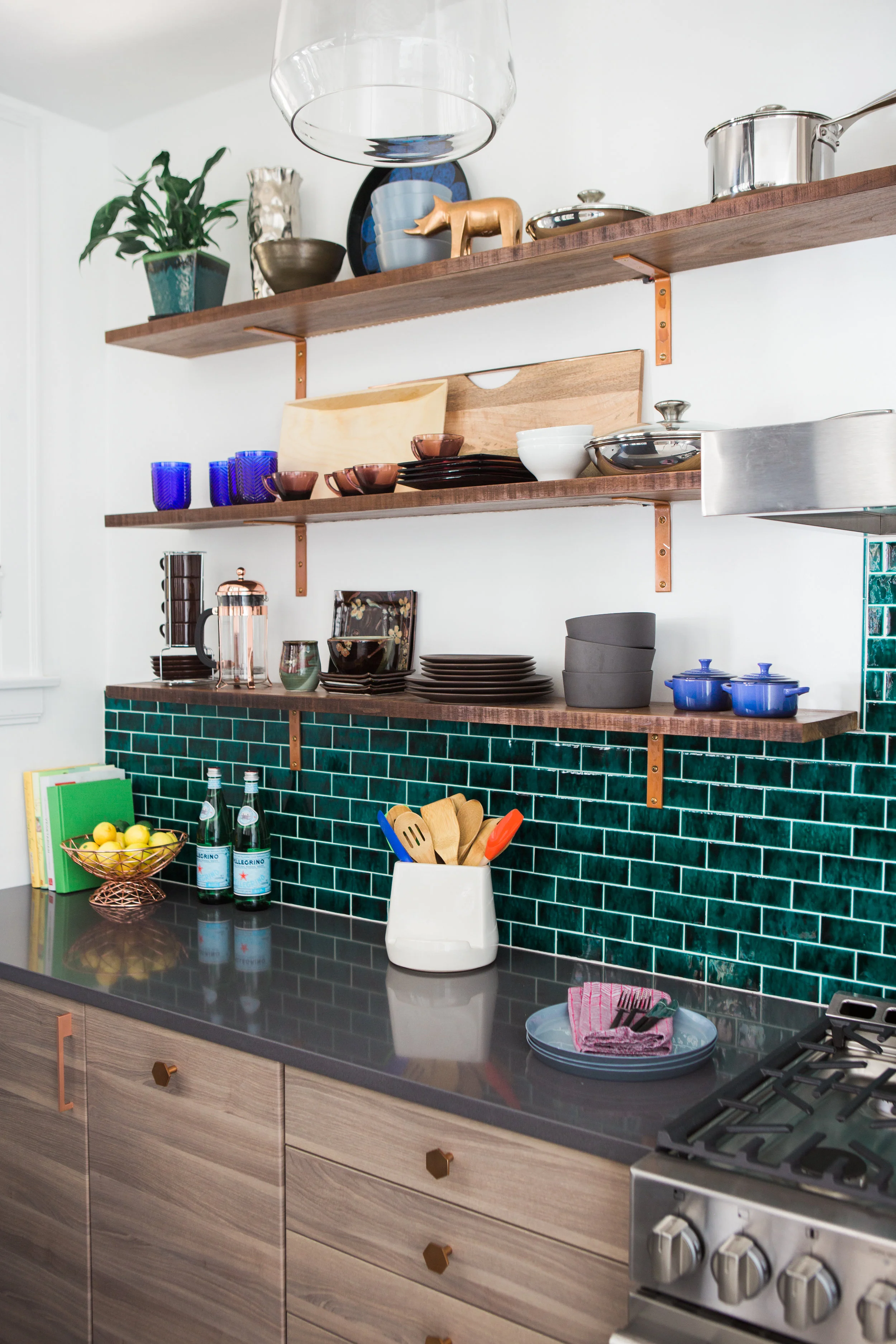 Unpatterned Chicago Mid-Century Kitchen