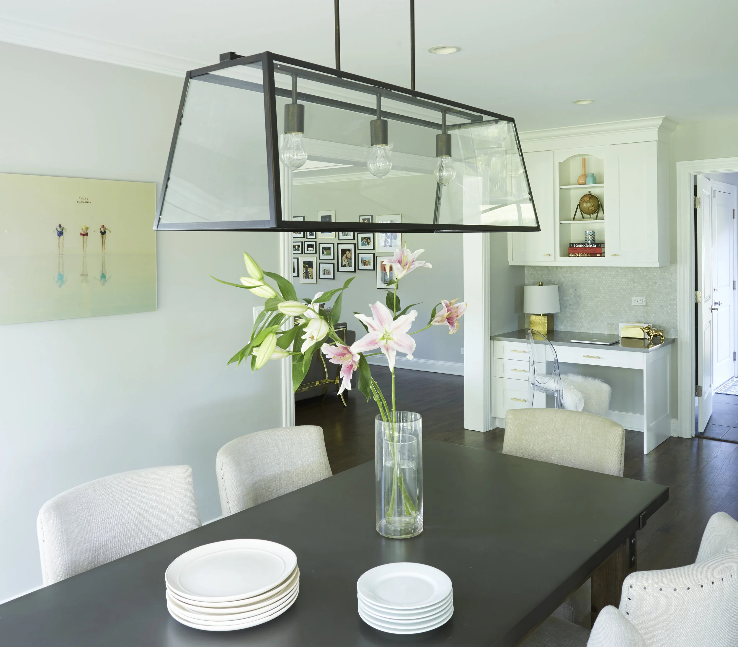 Unpatterned Chicago Overhaul Kitchen Table