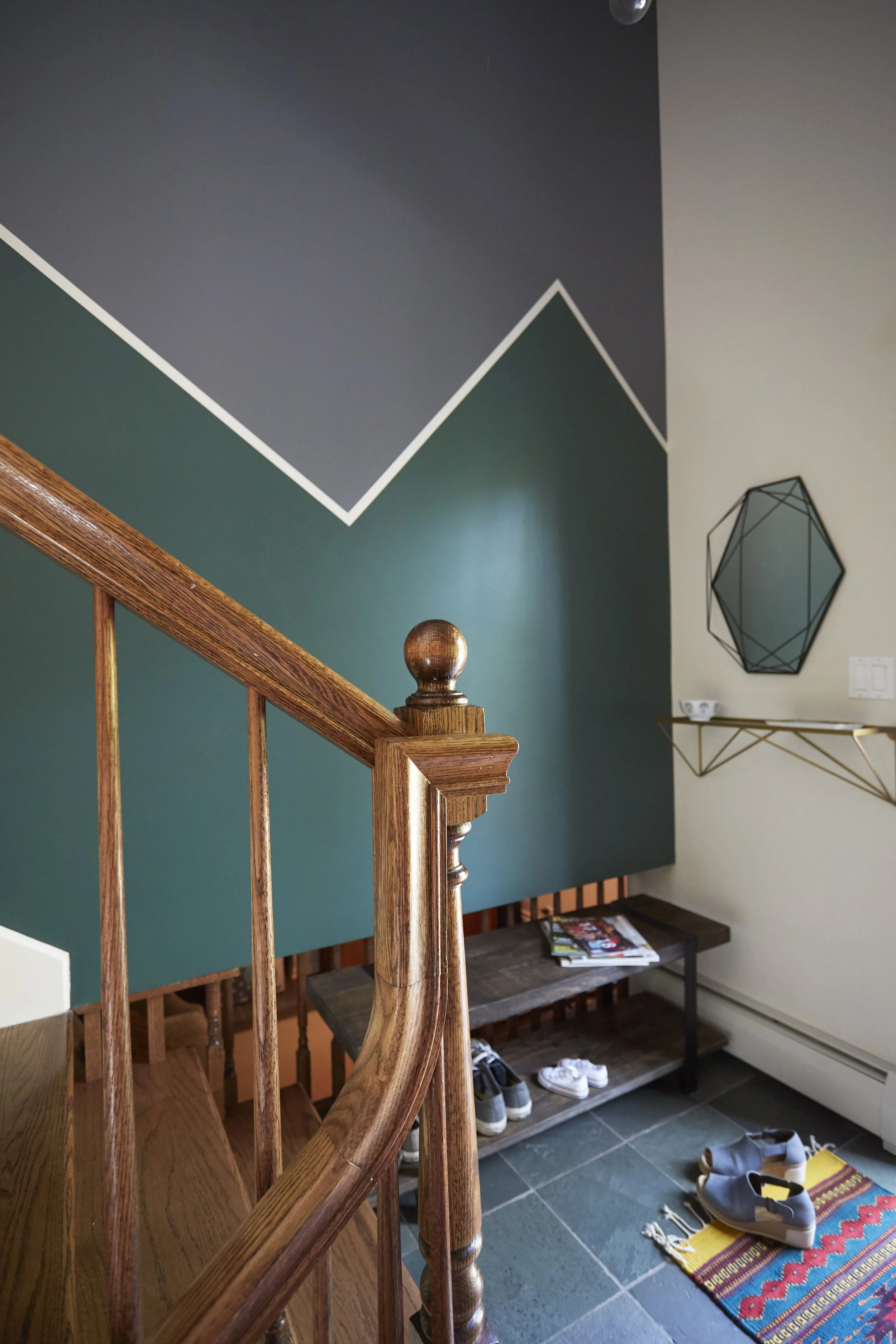 Unpatterned Chicago Interior Entryway Decor