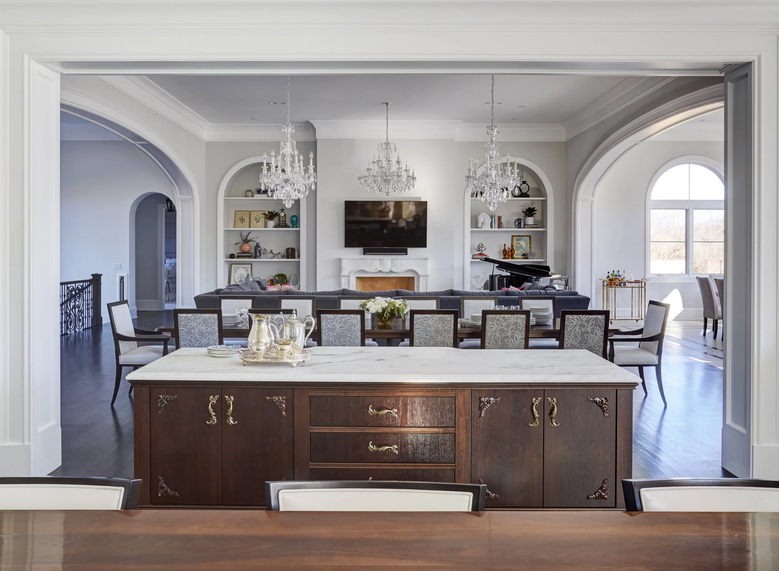 Unpatterned Chicago New Build Custom Furniture