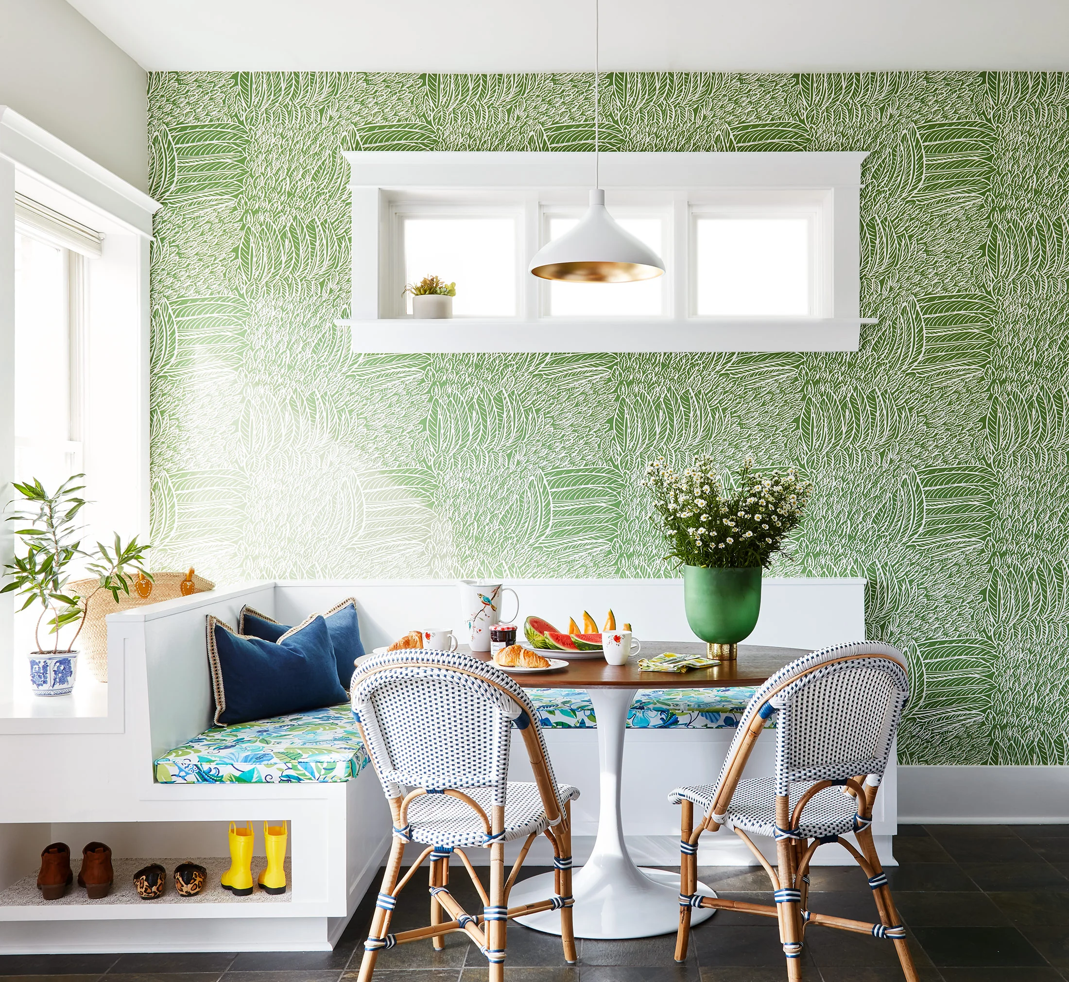 Unpatterned Chicago Bright Fresh Kitchen Banquette