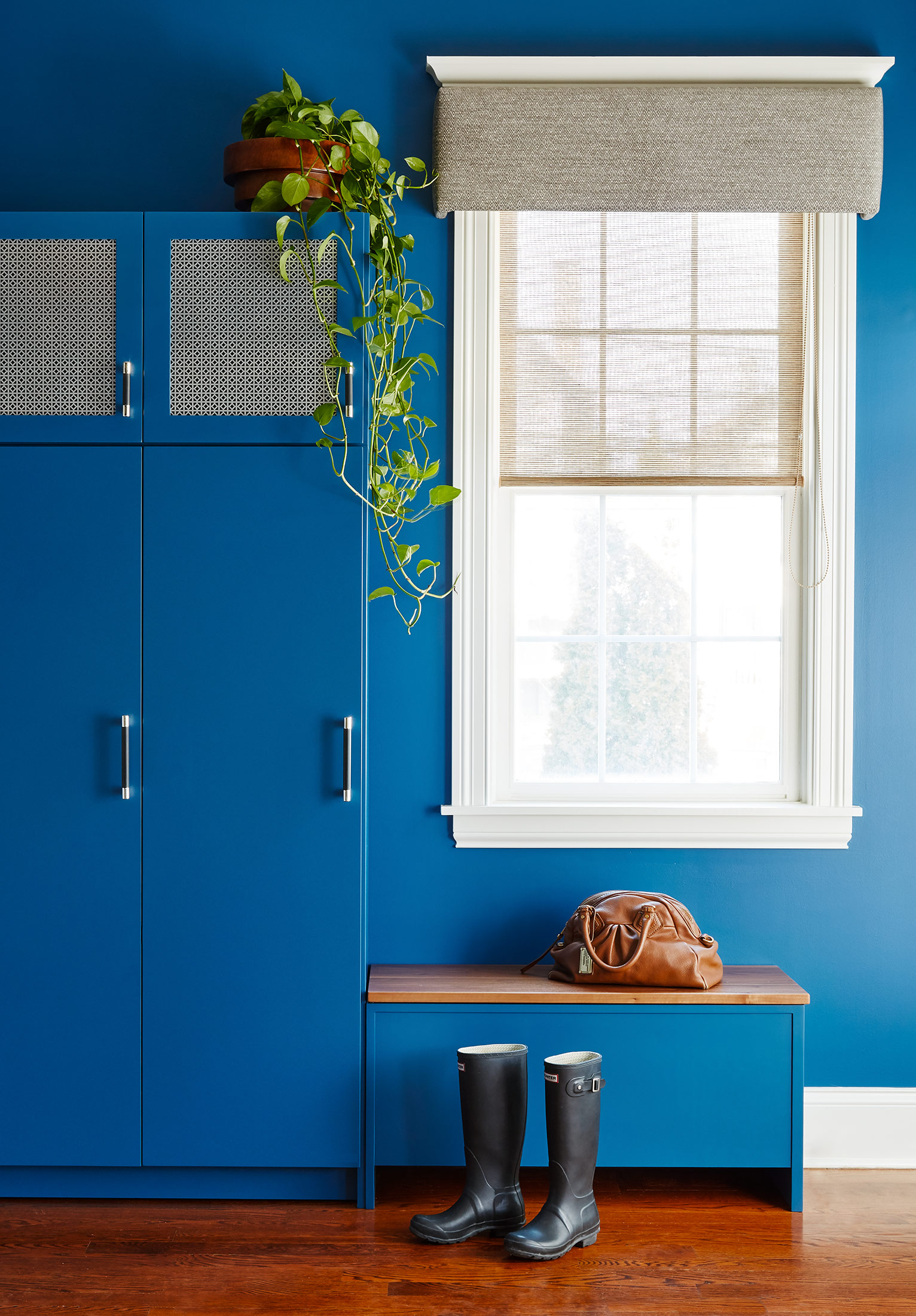 Unpatterned Chicago Interior Design Blue Mud Room Storage